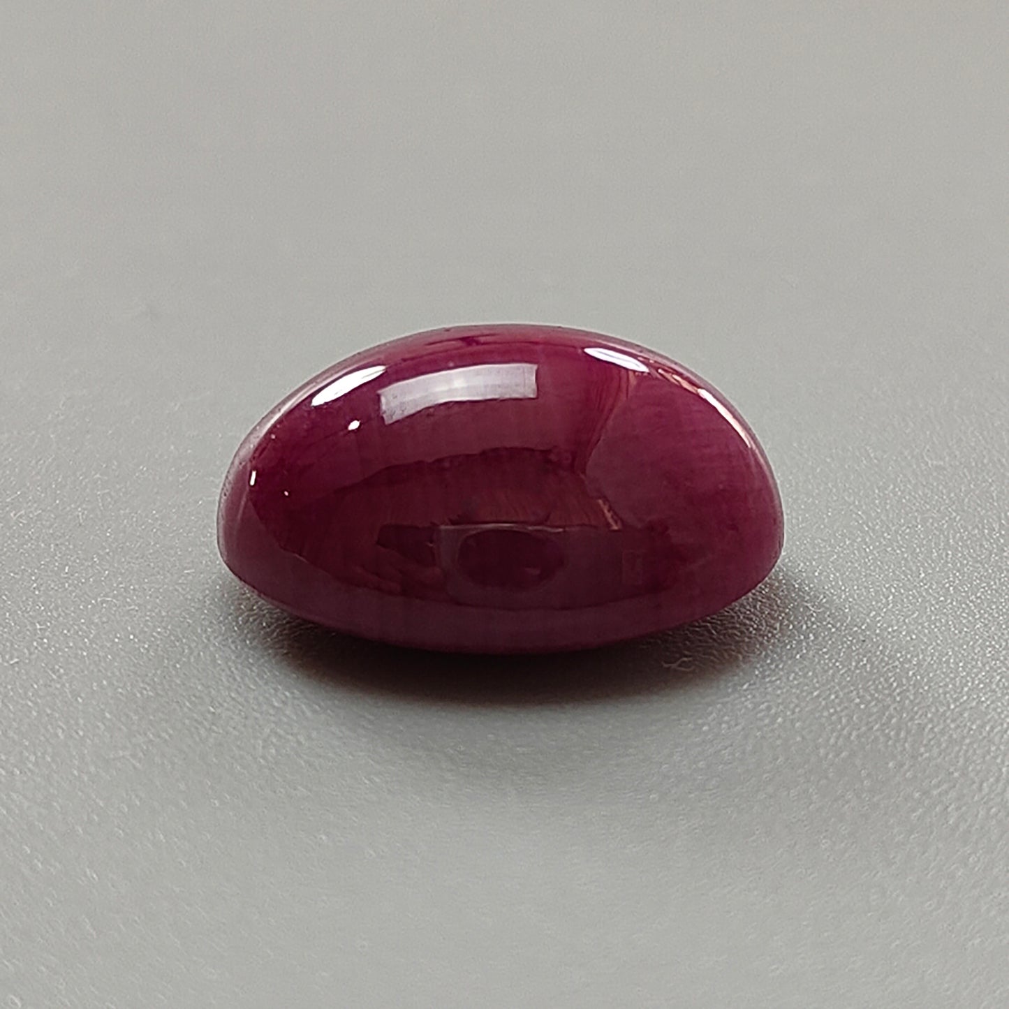 pietra preziosa rubino non trattata