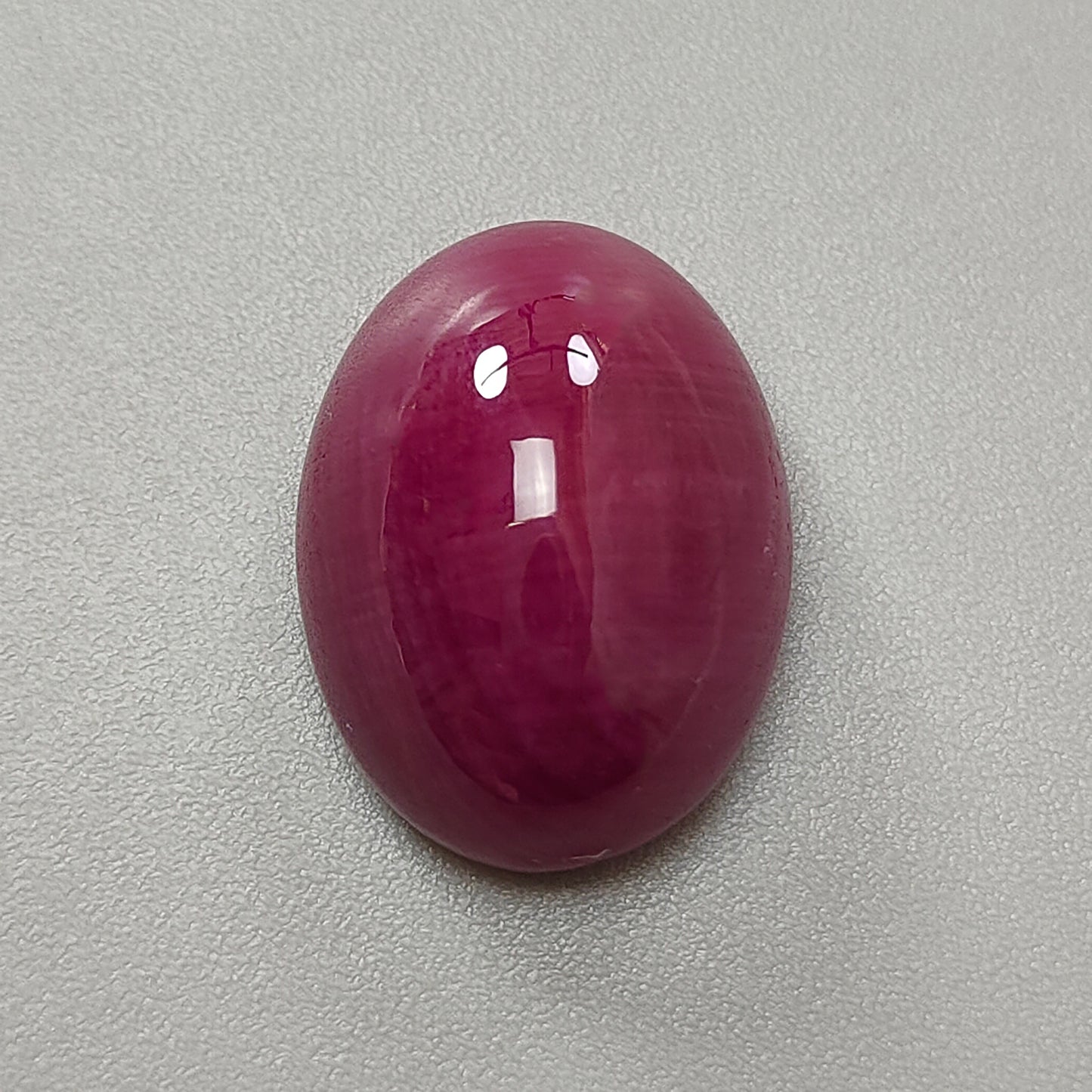 ペンダント用のルビー