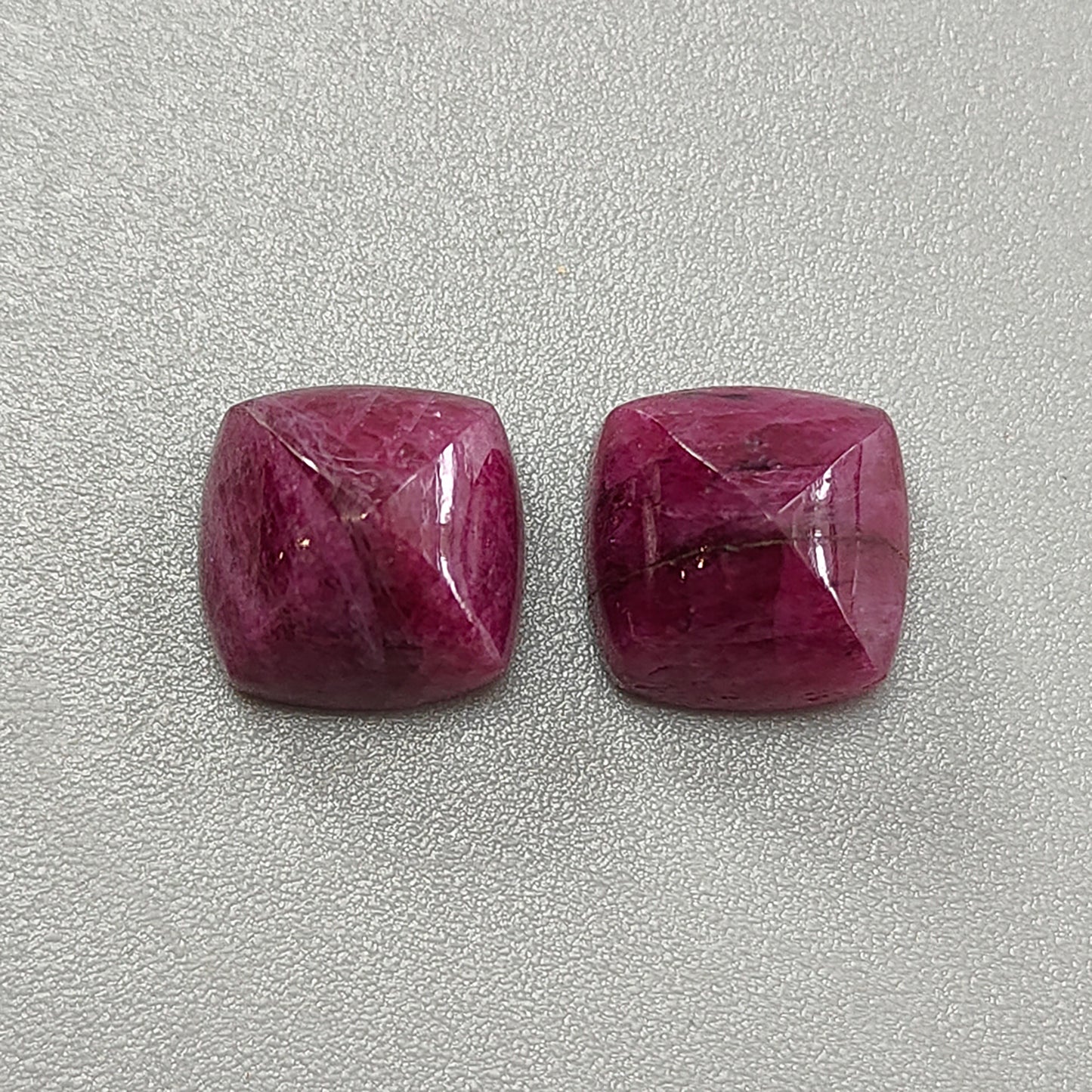 Red Ruby Gemstone Cabochon: 13.40cts Untreated Red Ruby Sugarloaf Shape 10mm 2pcs for Jewelry July Birthstone