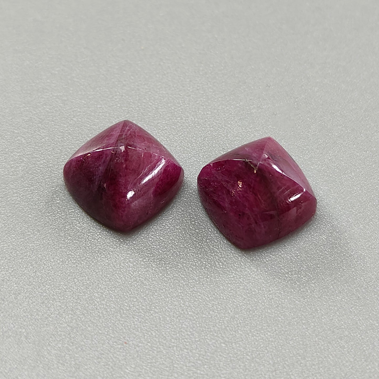 Red Ruby Gemstone Cabochon: 13.40cts Untreated Red Ruby Sugarloaf Shape 10mm 2pcs for Jewelry July Birthstone