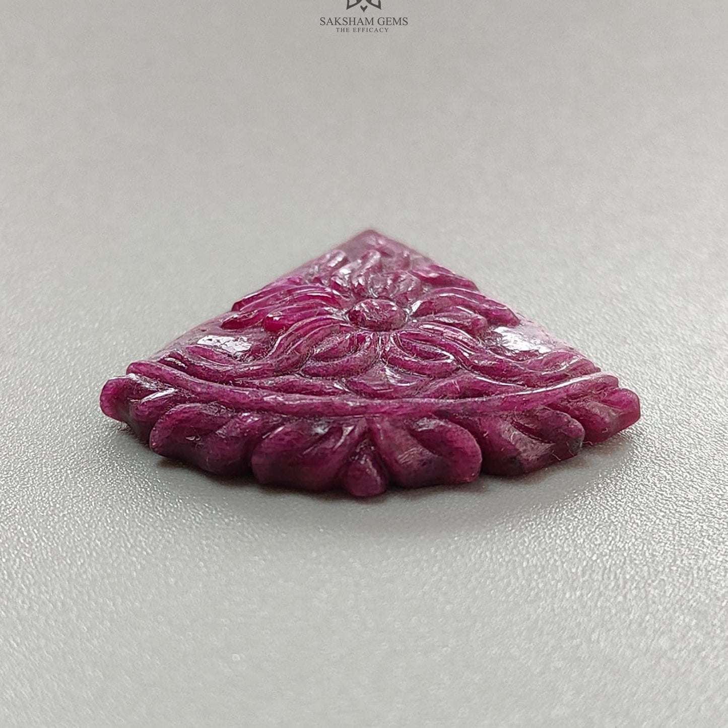 Ruby Gemstone Carving : 37.20cts Natural Untreated Unheated Red Ruby Hand Carved Triangle Shape 30*31mm 1pc