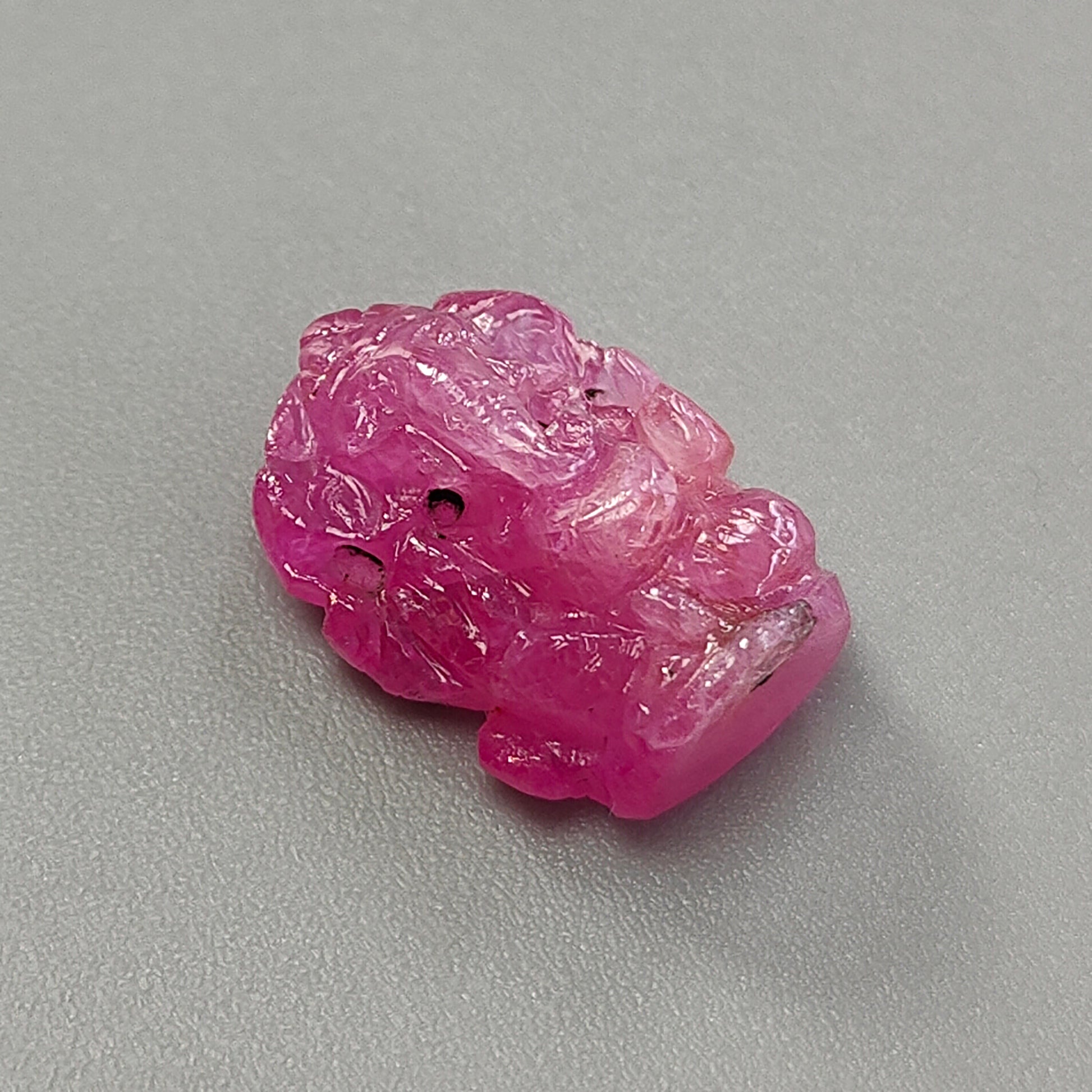 诞生石：红宝石