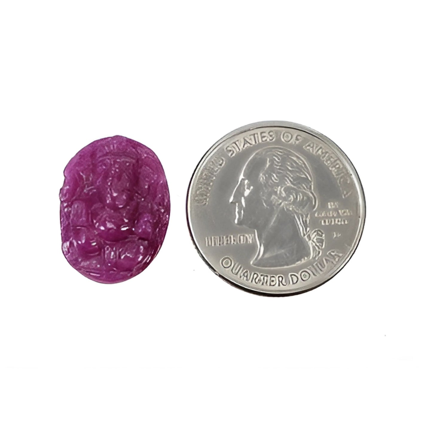 赤いルビーのガネーシャ彫刻