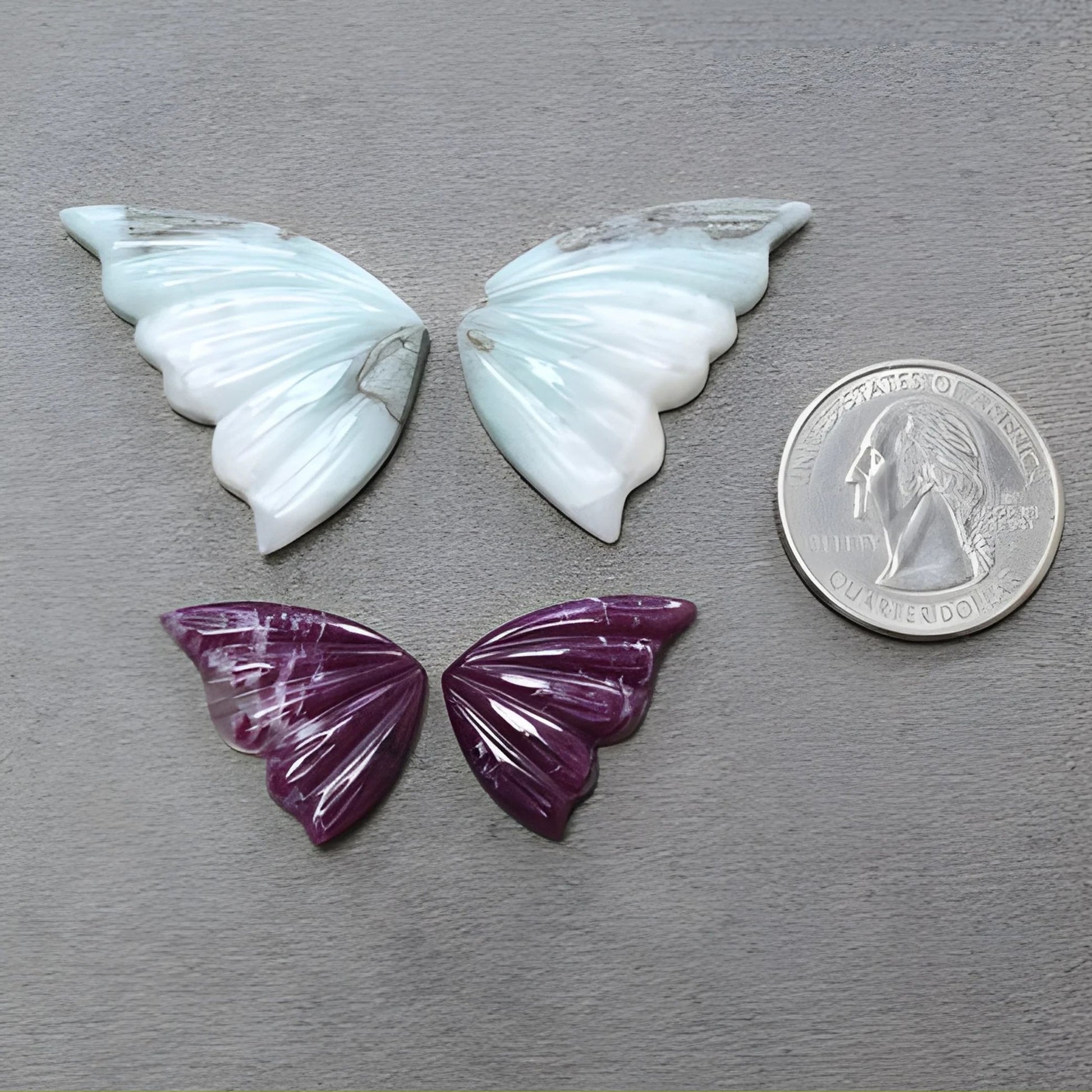 rubino rosso, larimar, scultura a farfalla