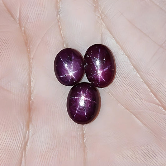 Cabochon di rubino stellato