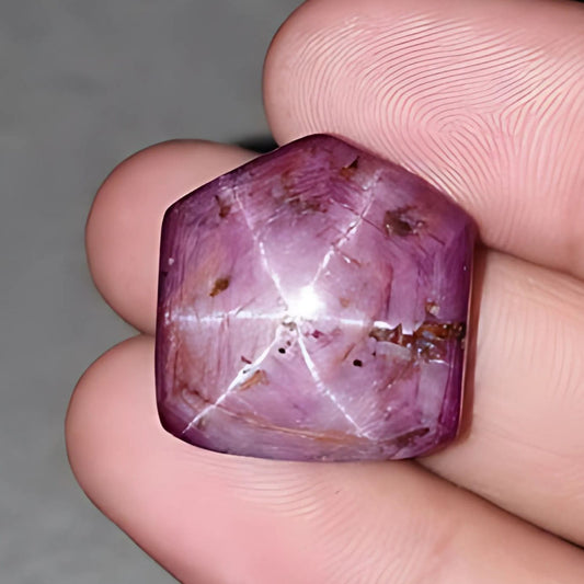 ヘキサゴンスタールビー