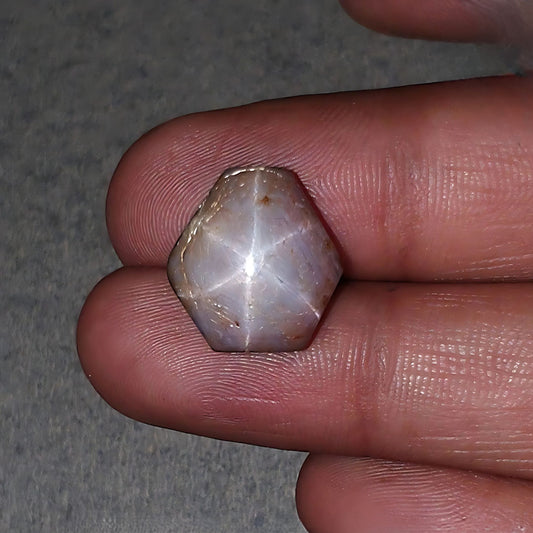 Rubis étoilé laiteux