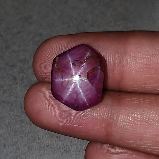 Rubis étoilé africain