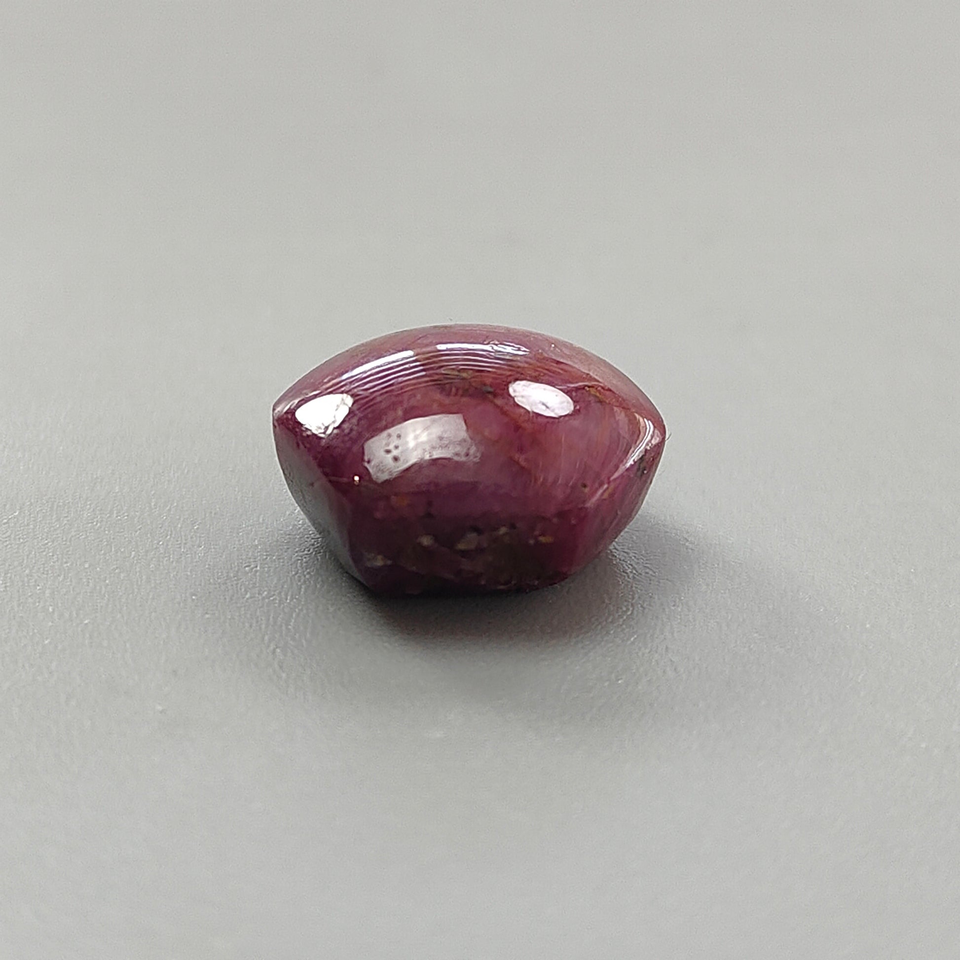 レッドスタールビー六角形カボション