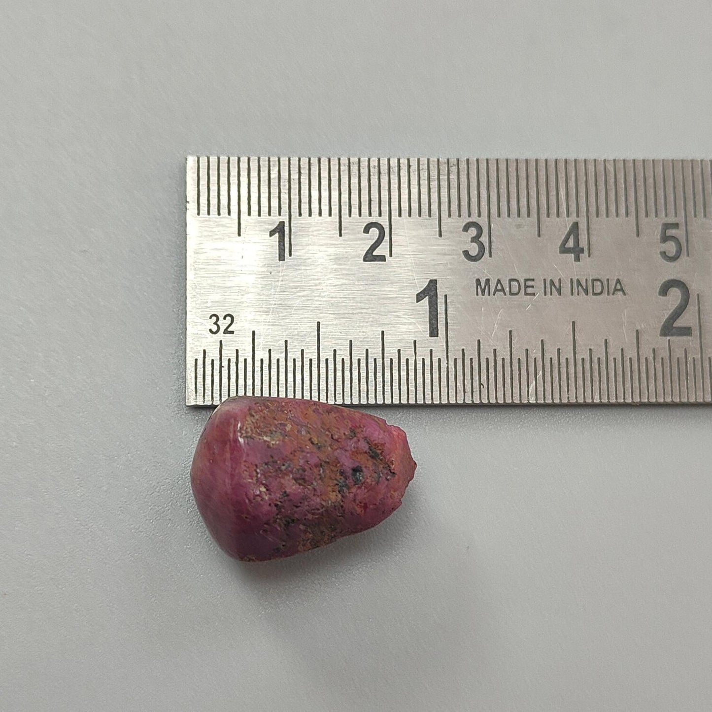 Star Ruby Gemstone Wand Specimen: 44.40cts Natural Untreated 6Ray Star Ruby Hexagon Shape Healing Crystal 21*16mm 1pc July Birthstone