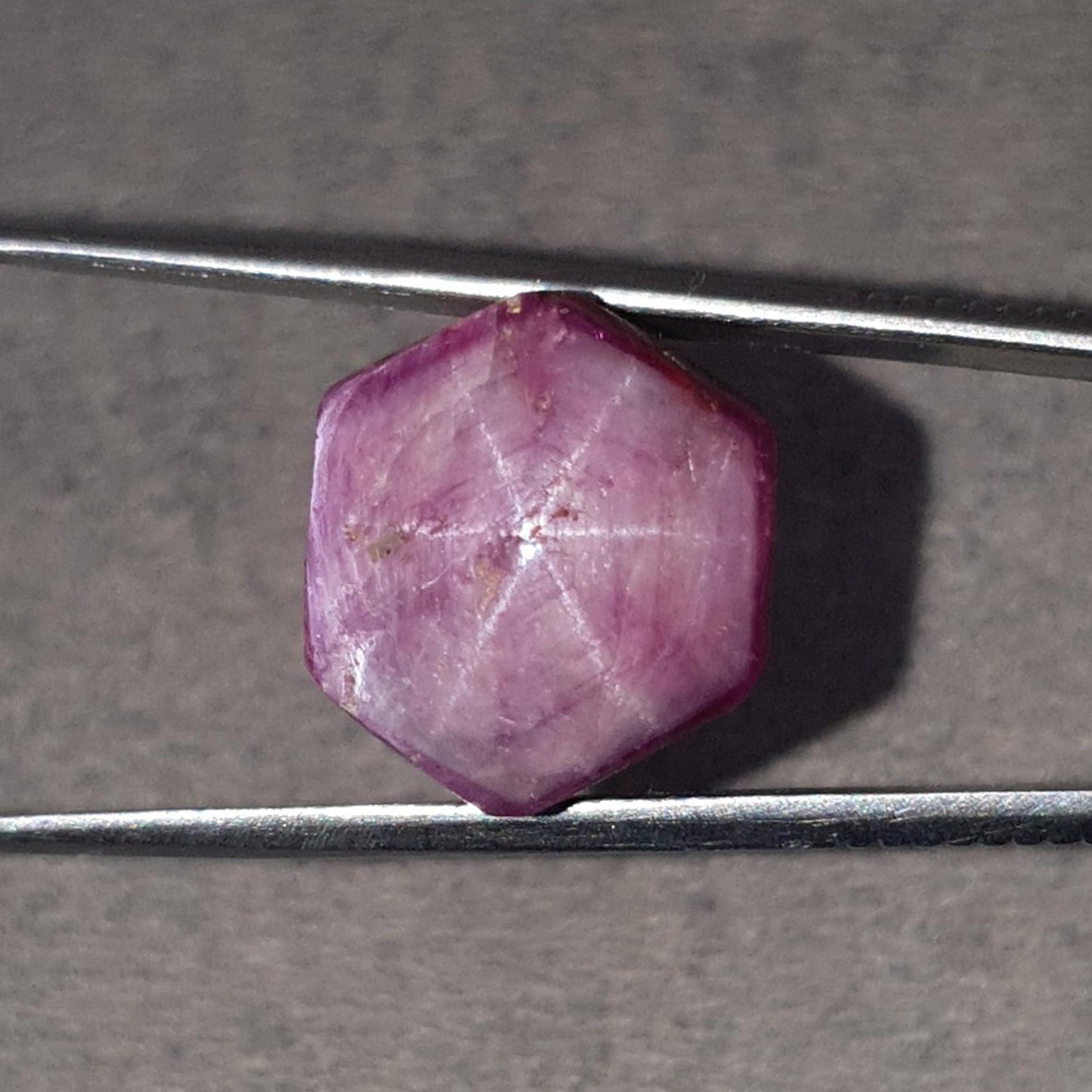Star Ruby Gemstone Wand Specimen: 62.60cts Natural Untreated 6Ray Star Ruby Hexagon Shape Healing Crystal 24*16mm 1pc July Birthstone