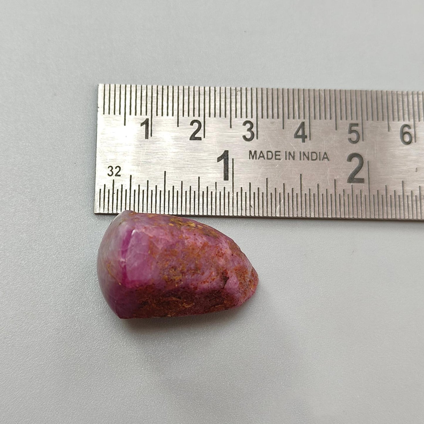 Star Ruby Gemstone Wand Specimen: 95.80cts Natural Untreated 6Ray Star Ruby Hexagon Shape Healing Crystal 29*20mm 1pc July Birthstone