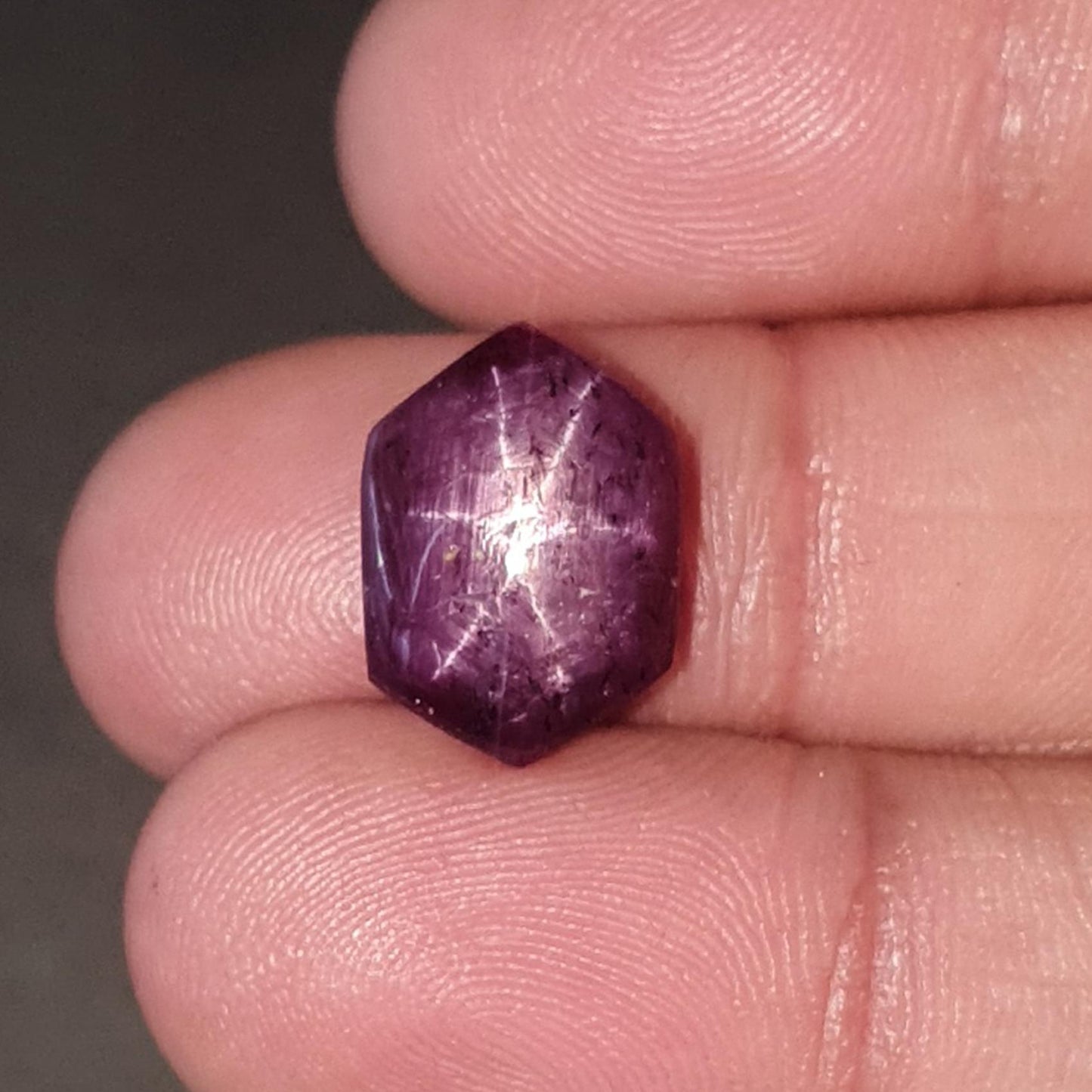 Star Ruby Gemstone Cabochon: 9.40cts Natural Untreated Unheated 6Ray Star Ruby Hexagon Shape 14*10mm 1pc for Jewelry July Birthstone