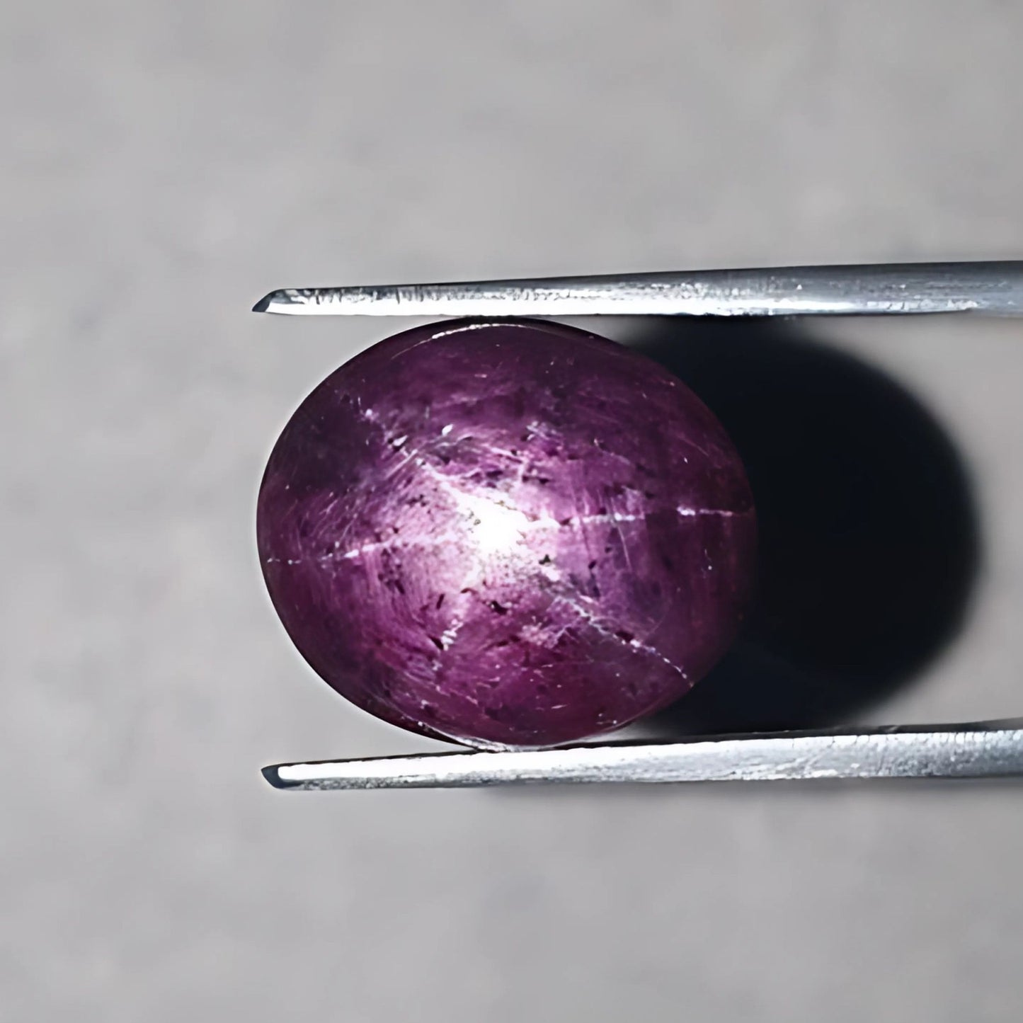 Rubis étoilé ovale