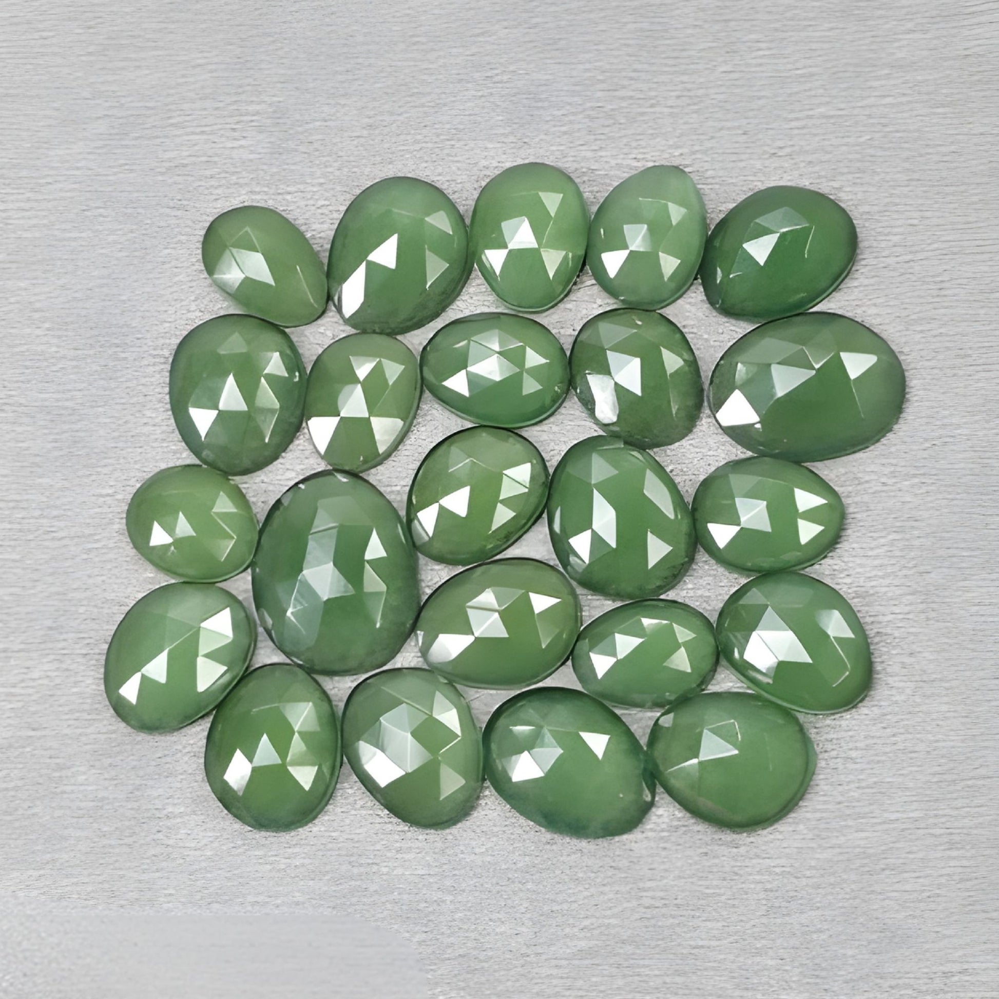 サーペンタインエッグシェイプローズカット