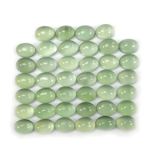 serpentine cabochone gemstone