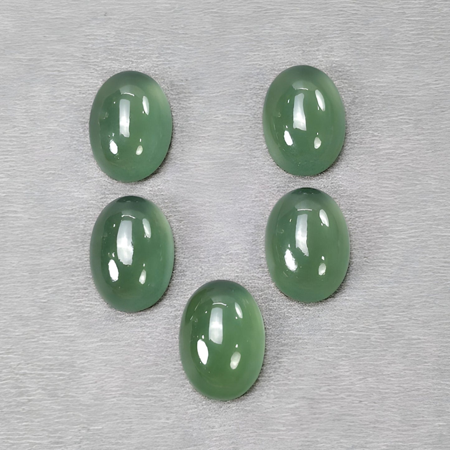 pietra preziosa naturale serpentina