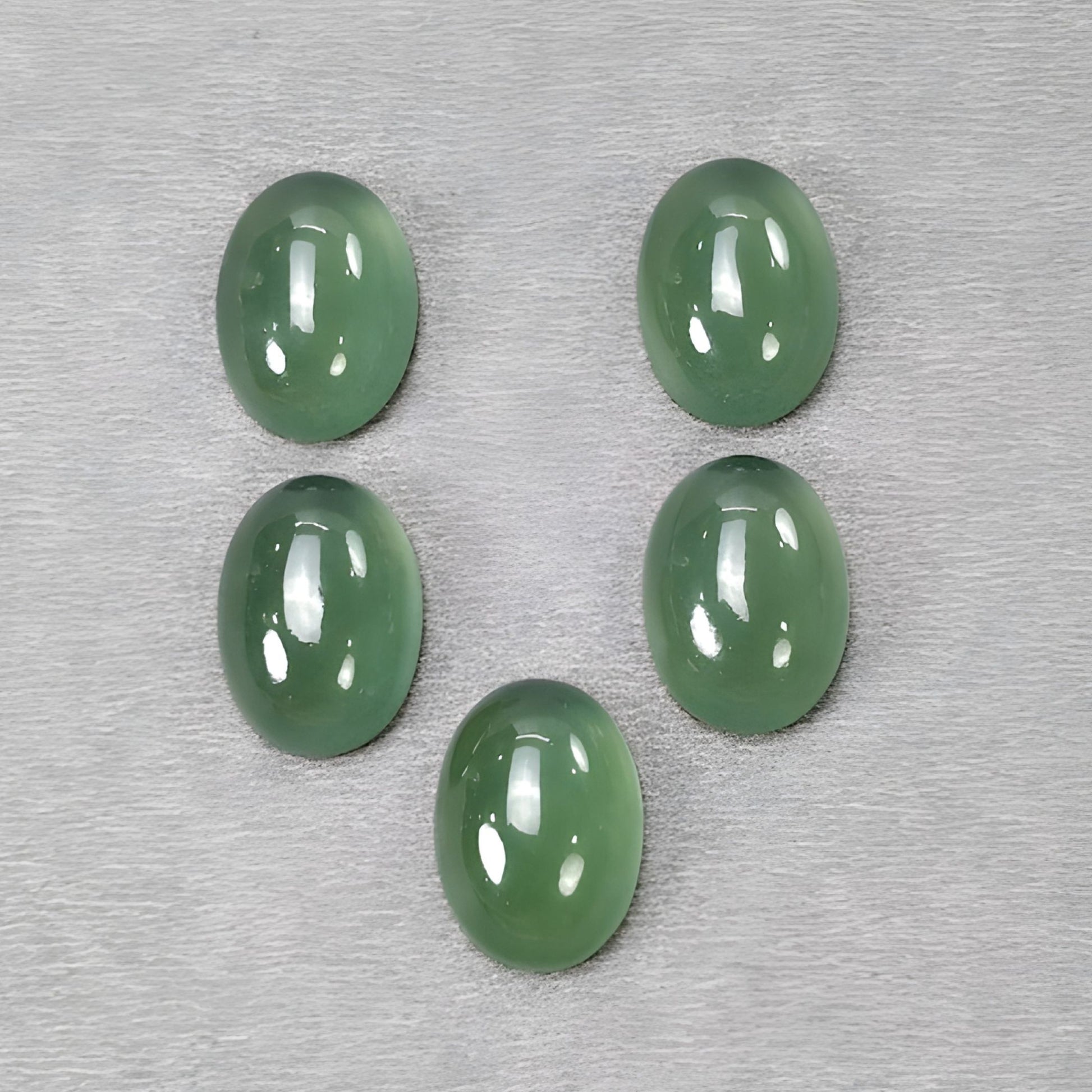 pietra preziosa naturale serpentina