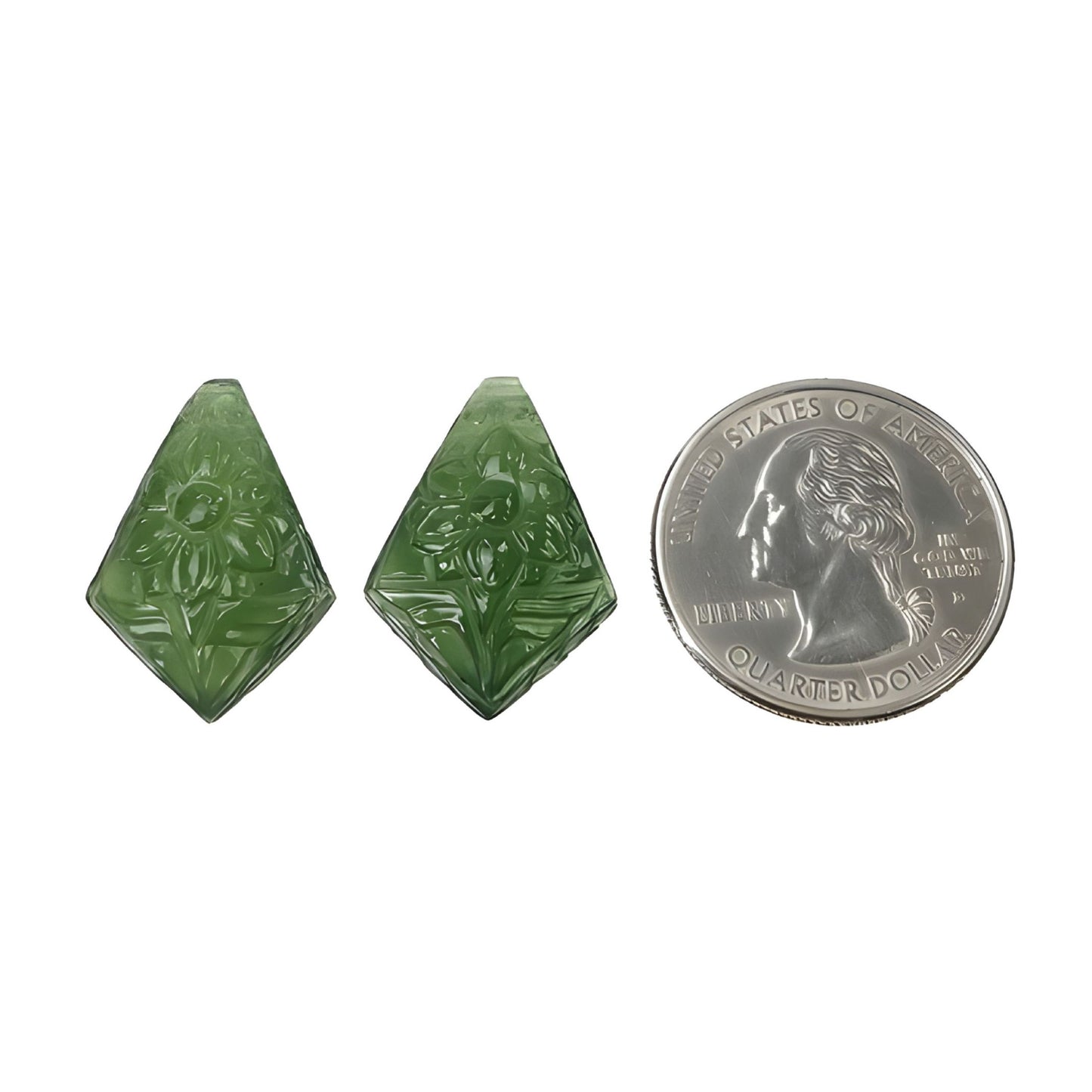 Serpentin-Naturedelstein