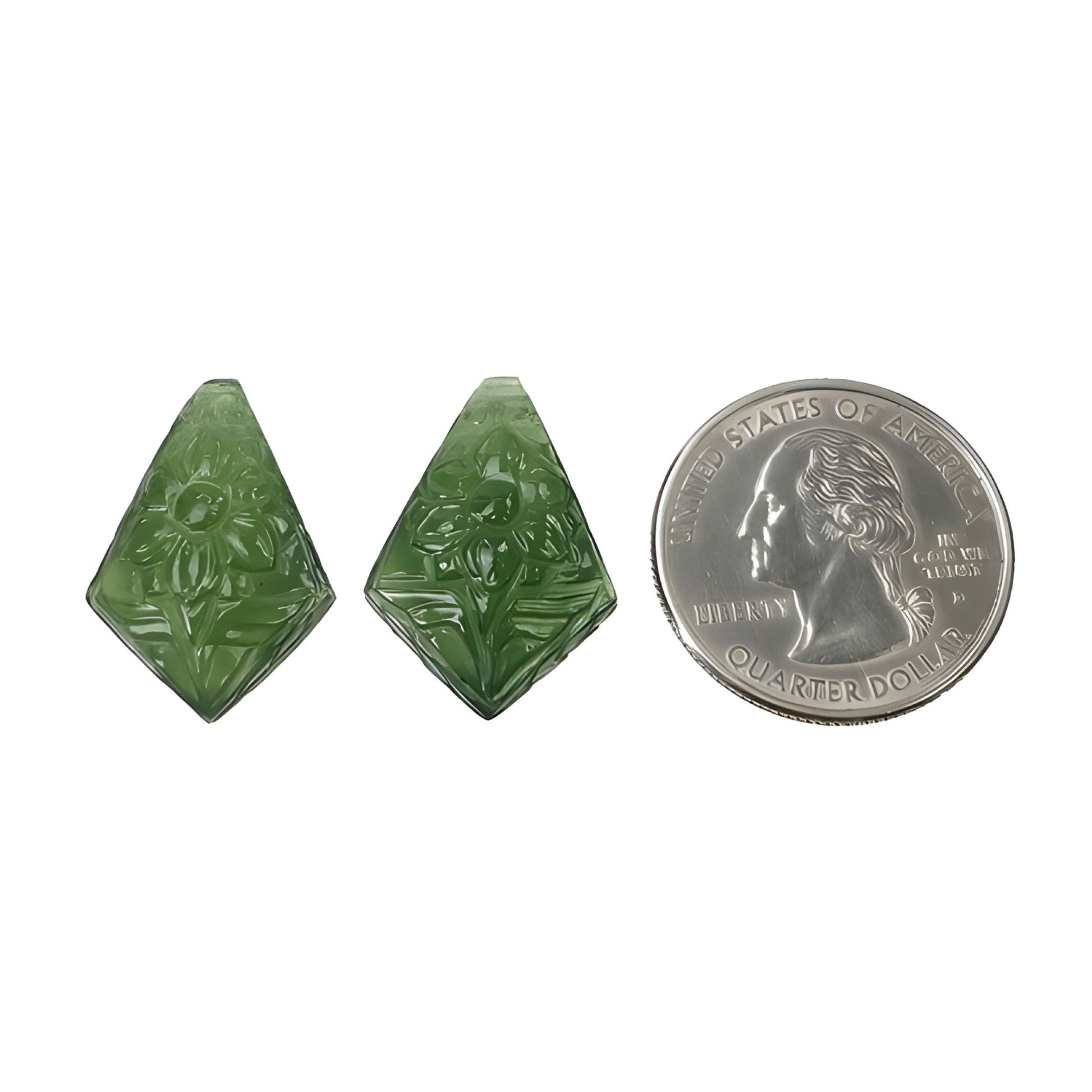 Serpentin-Naturedelstein