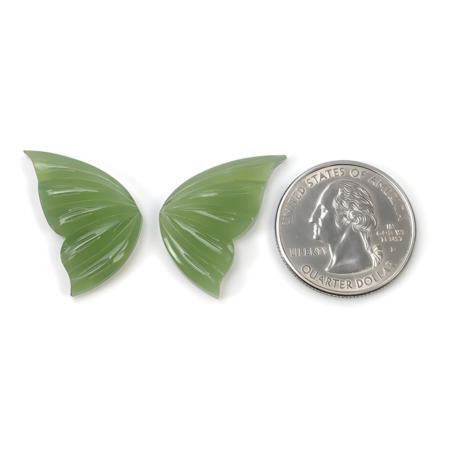 蛇紋石の天然宝石