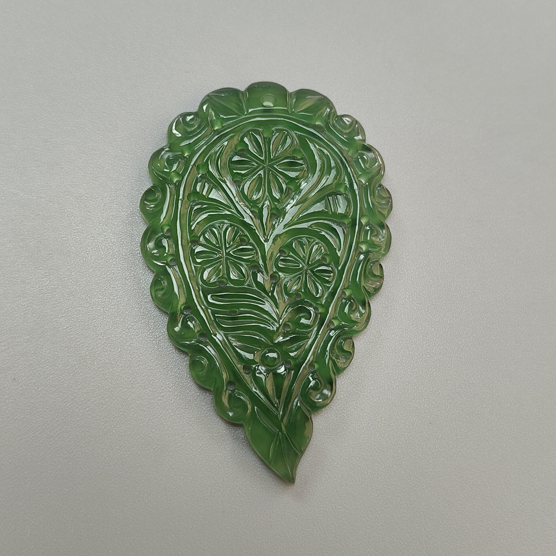 Sculpture de pierre précieuse de serpentine