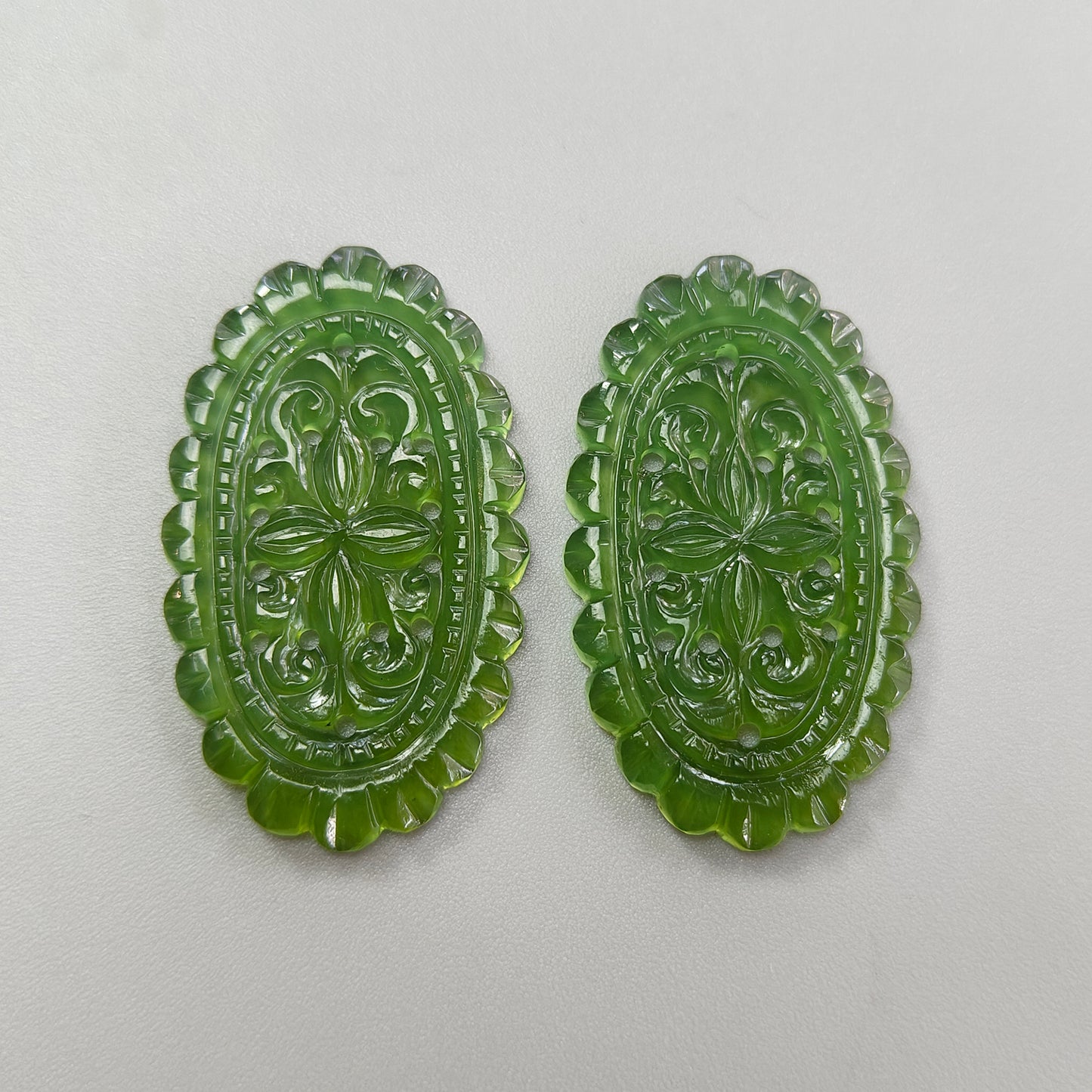 Serpentin-Edelstein
