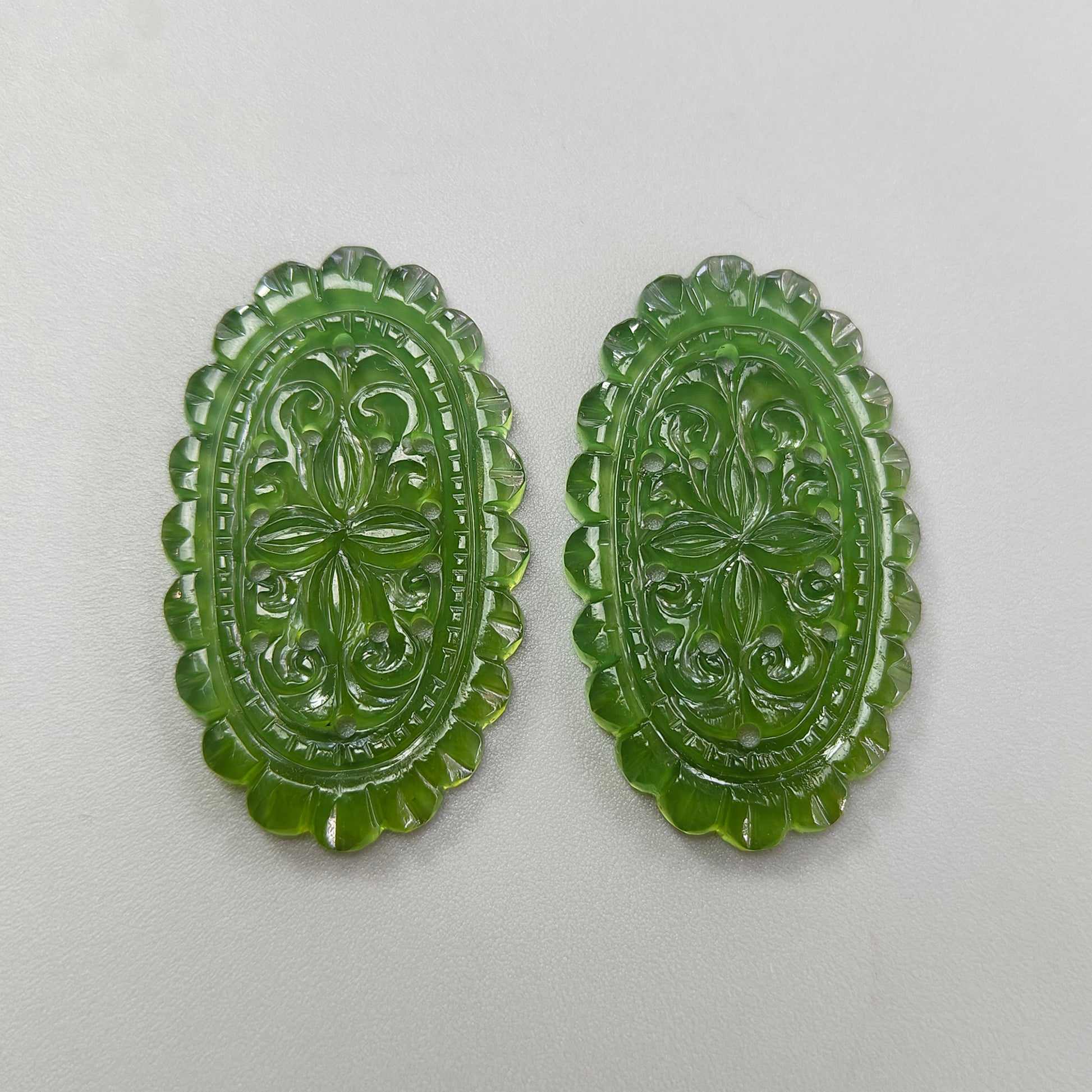 Serpentin-Edelstein