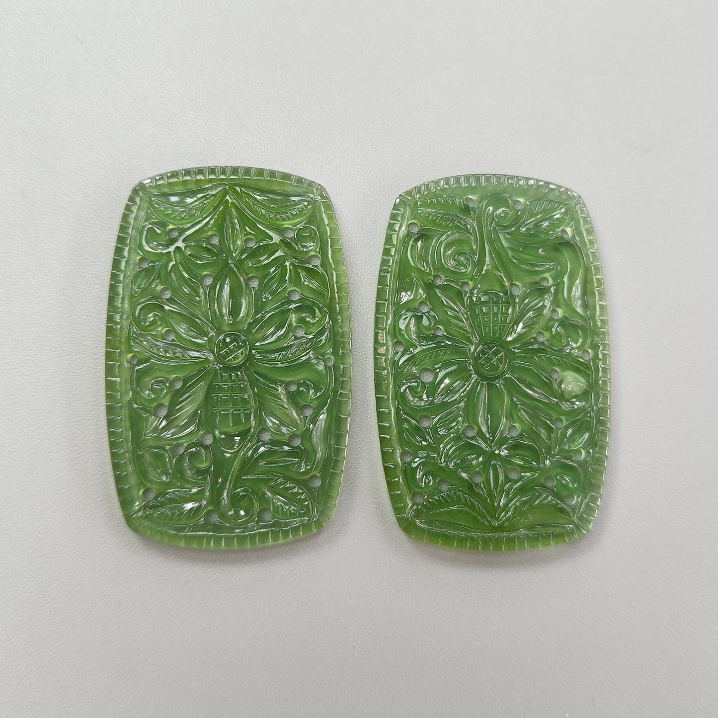 Serpentin-Edelstein