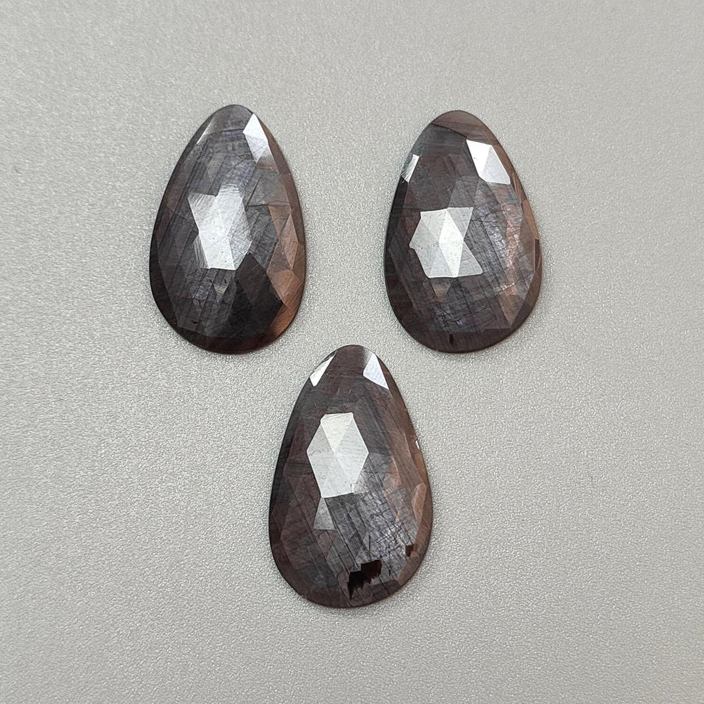 Silver Gray Sapphire Gemstone Rose Cut Slices: 47.80cts Natural Untreated Unheated Sapphire Pear Shape 28*17mm 3pcs Set for Jewelry