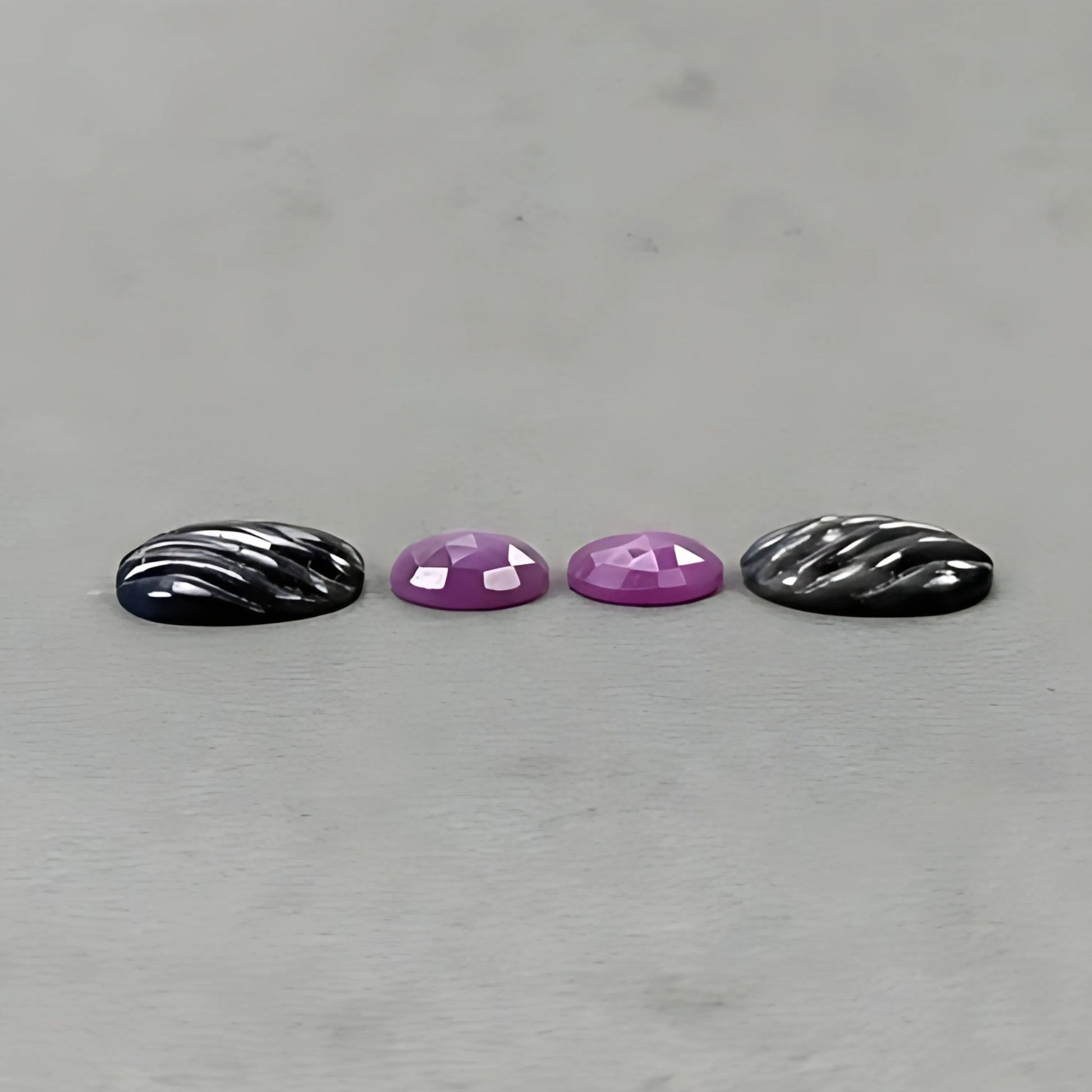 宝飾品用のサファイア