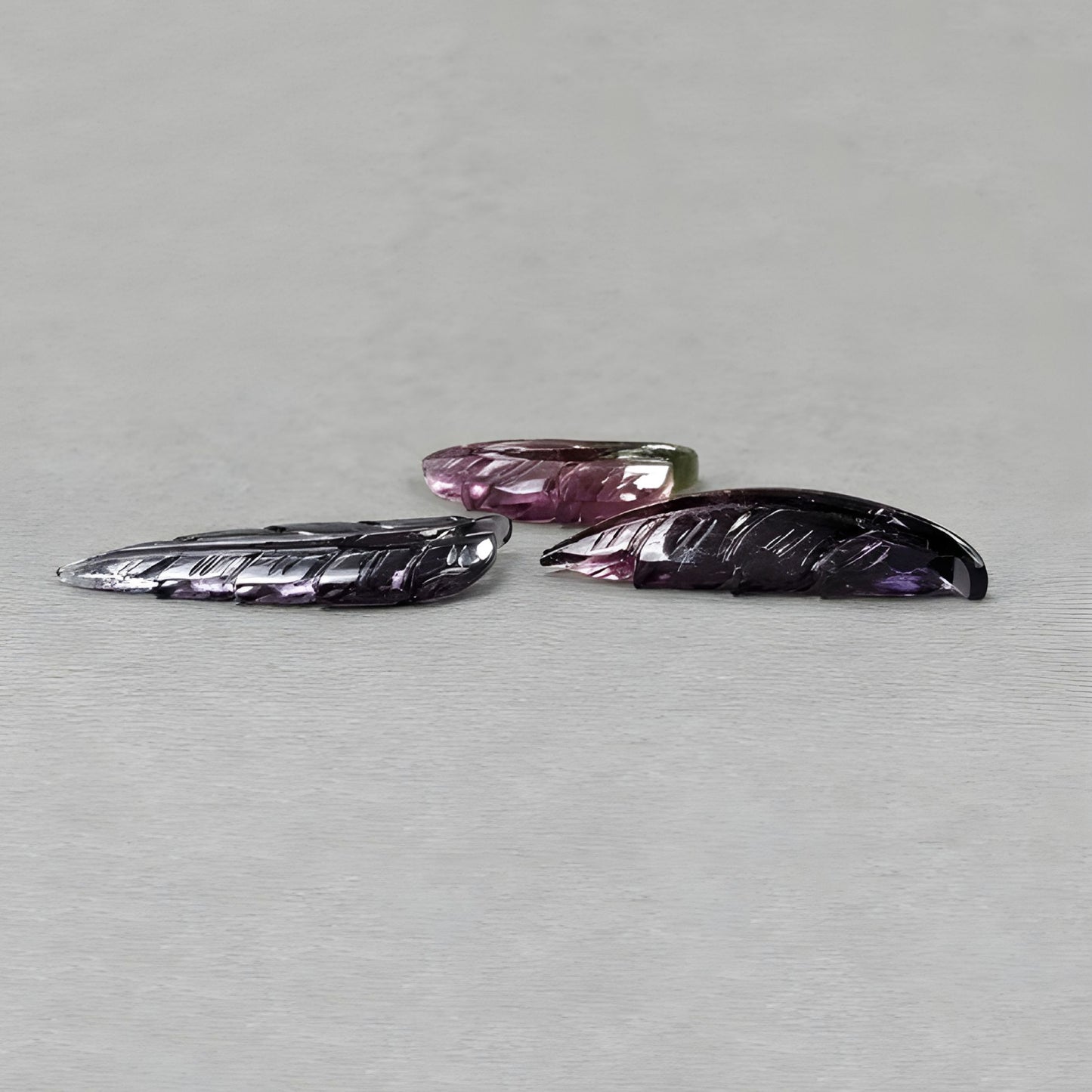 24.15cts Watermelon Tourmaline Bi-Color Natural Untreated Carving Gemstone Leaf 3pcs