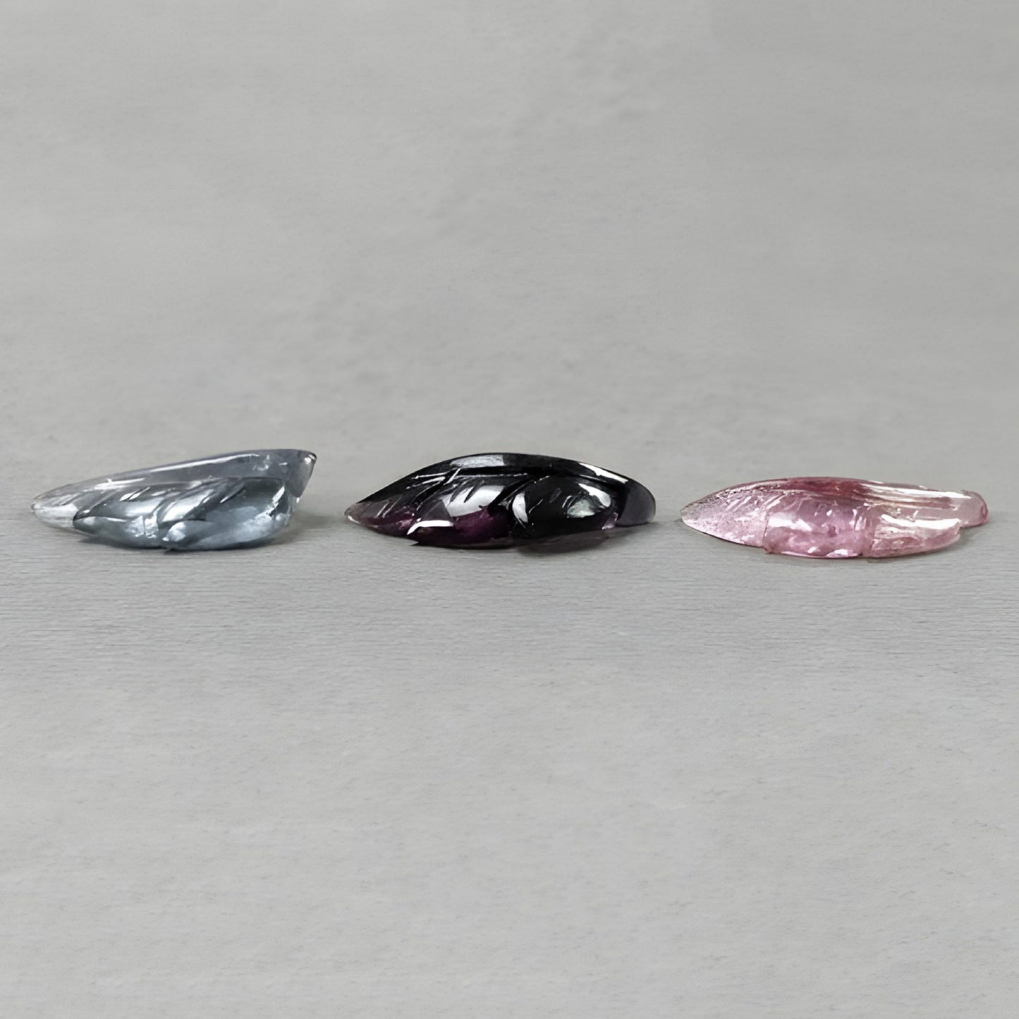 27.65cts Watermelon Tourmaline Bi-Color Natural Untreated Carving Gemstone Leaf 3pcs