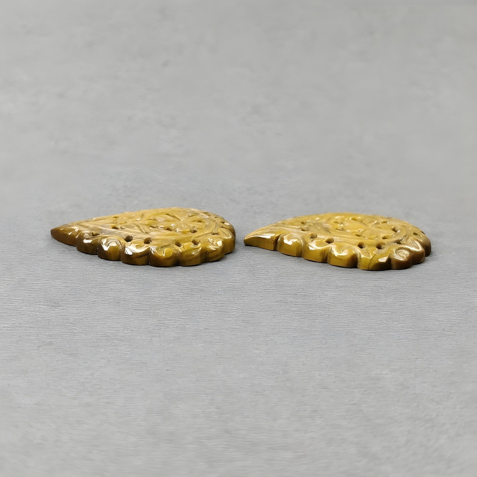 pietra preziosa naturale occhio di tigre