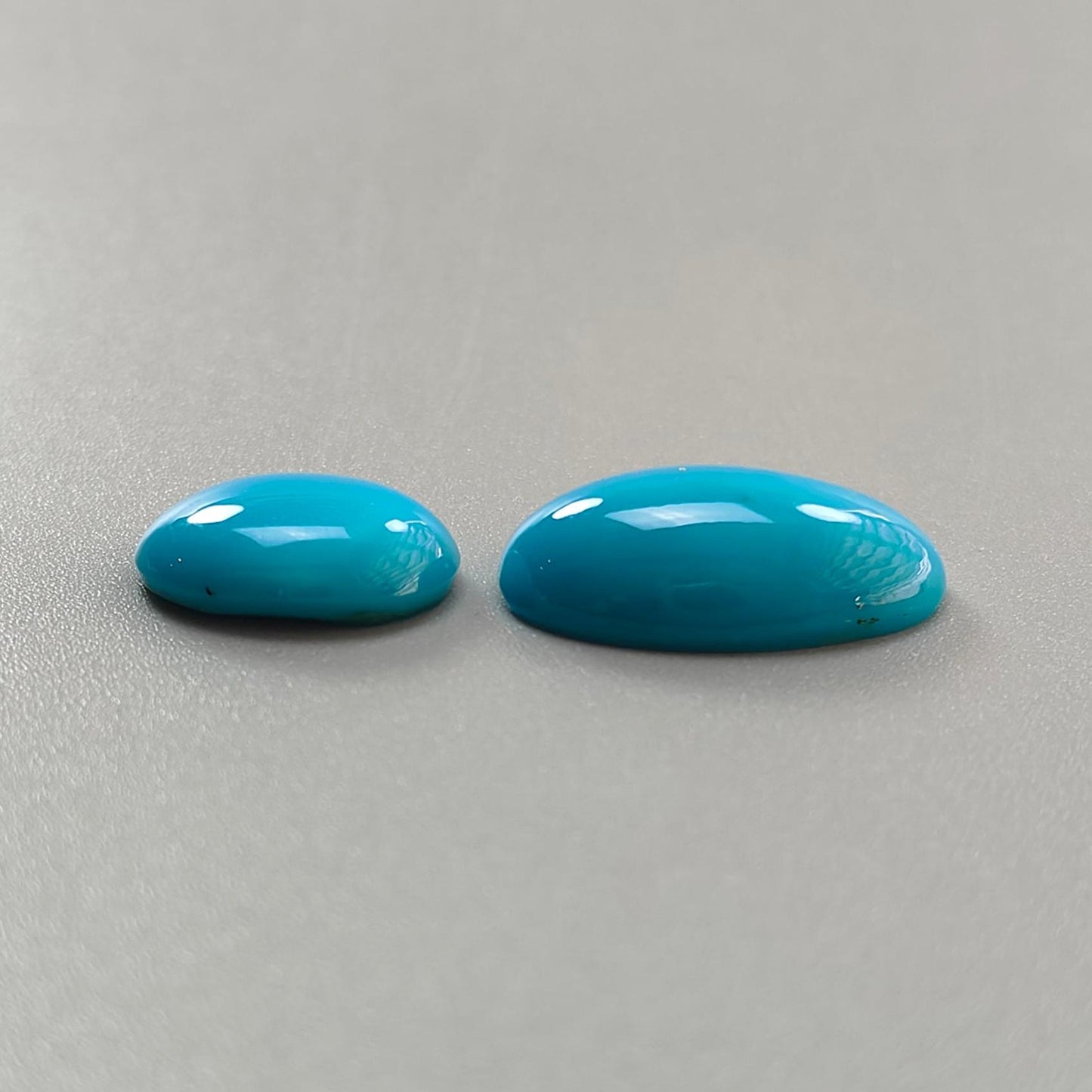 Blue Turquoise Gemstone Cabochon: Natural Untreated Sleeping Beauty Turquoise Oval, Round Shape 2pcs Set December Birthstone