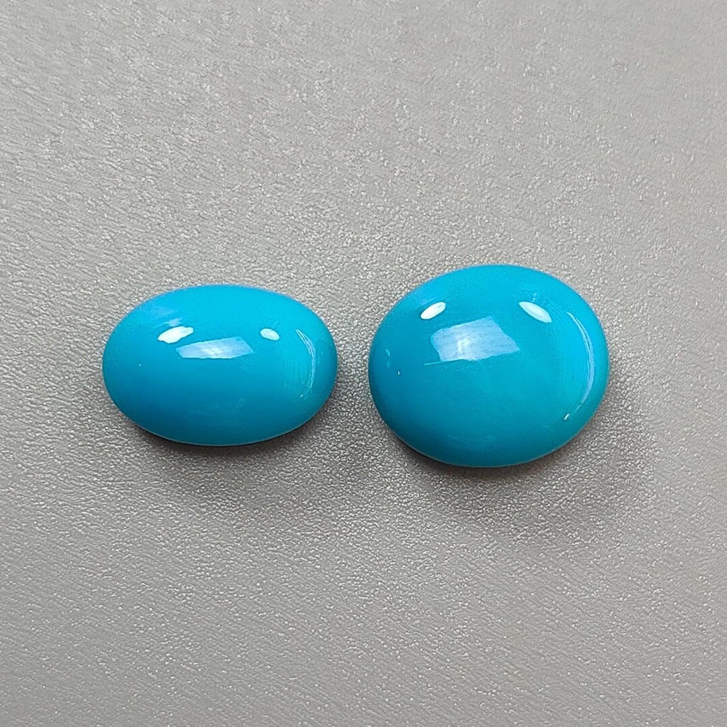 Blue Turquoise Gemstone Cabochon: Natural Untreated Sleeping Beauty Turquoise Oval, Round Shape 2pcs Set December Birthstone