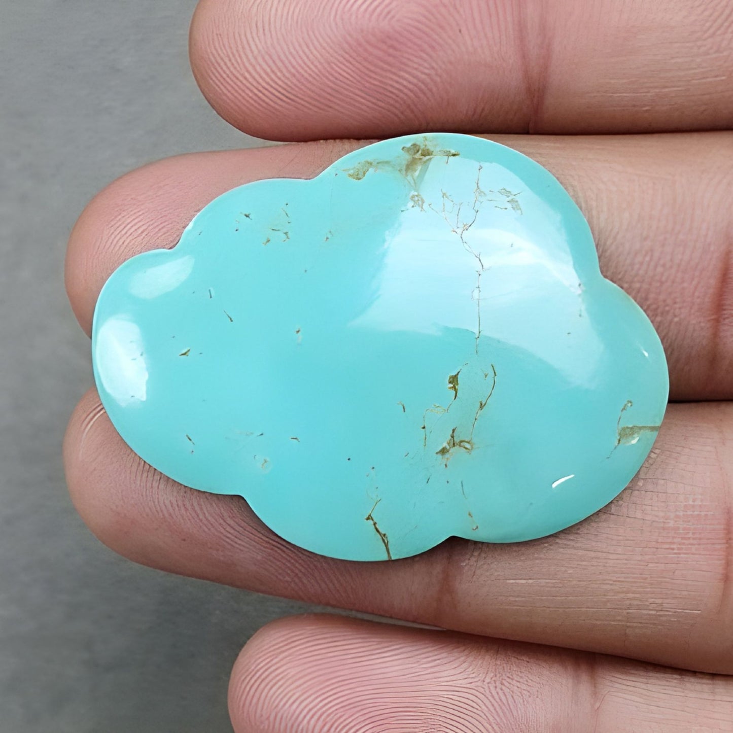 Grotta a forma di nuvola turchese