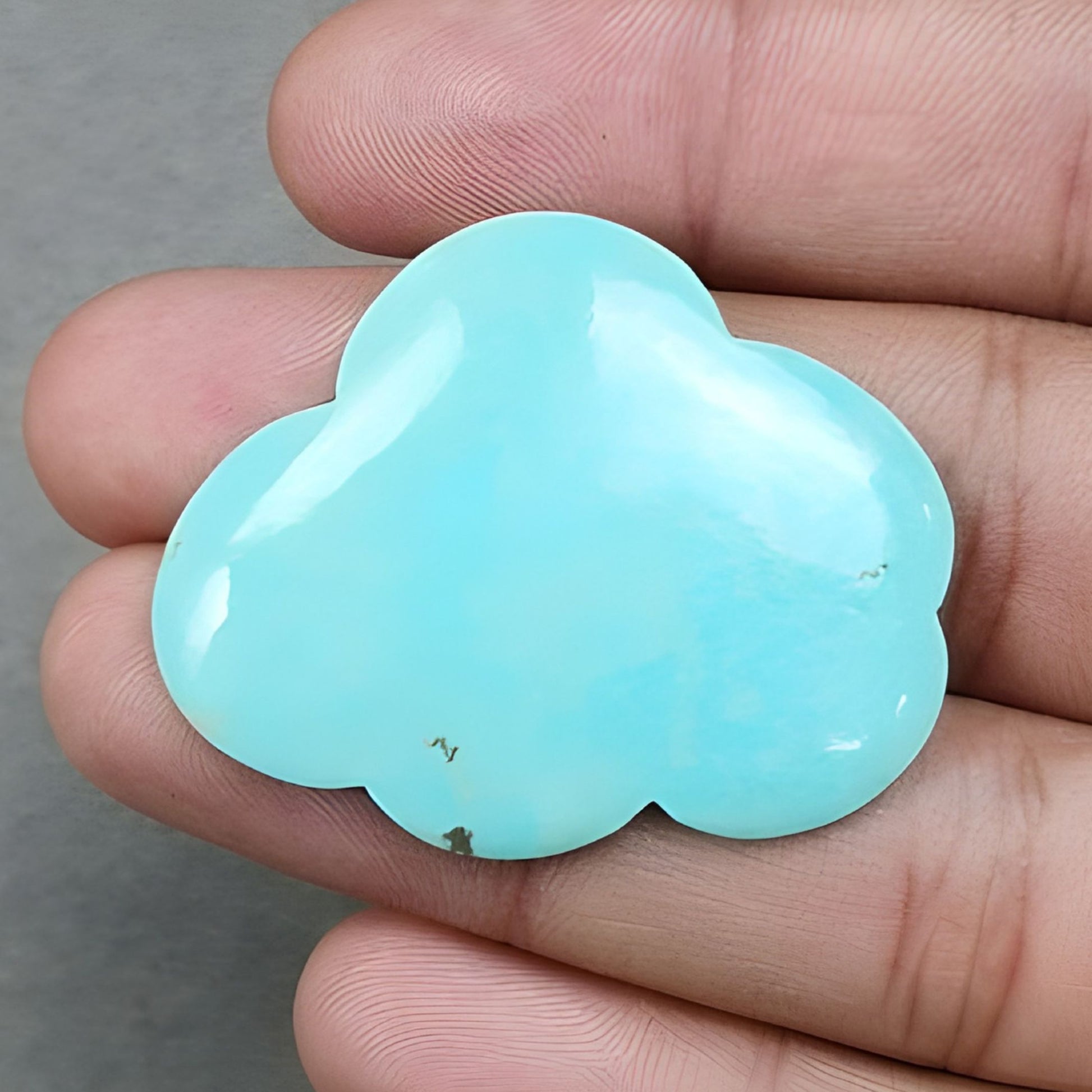 Turquesa tallada a mano