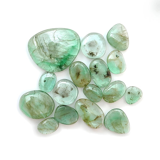 emerald cabochon gemstone