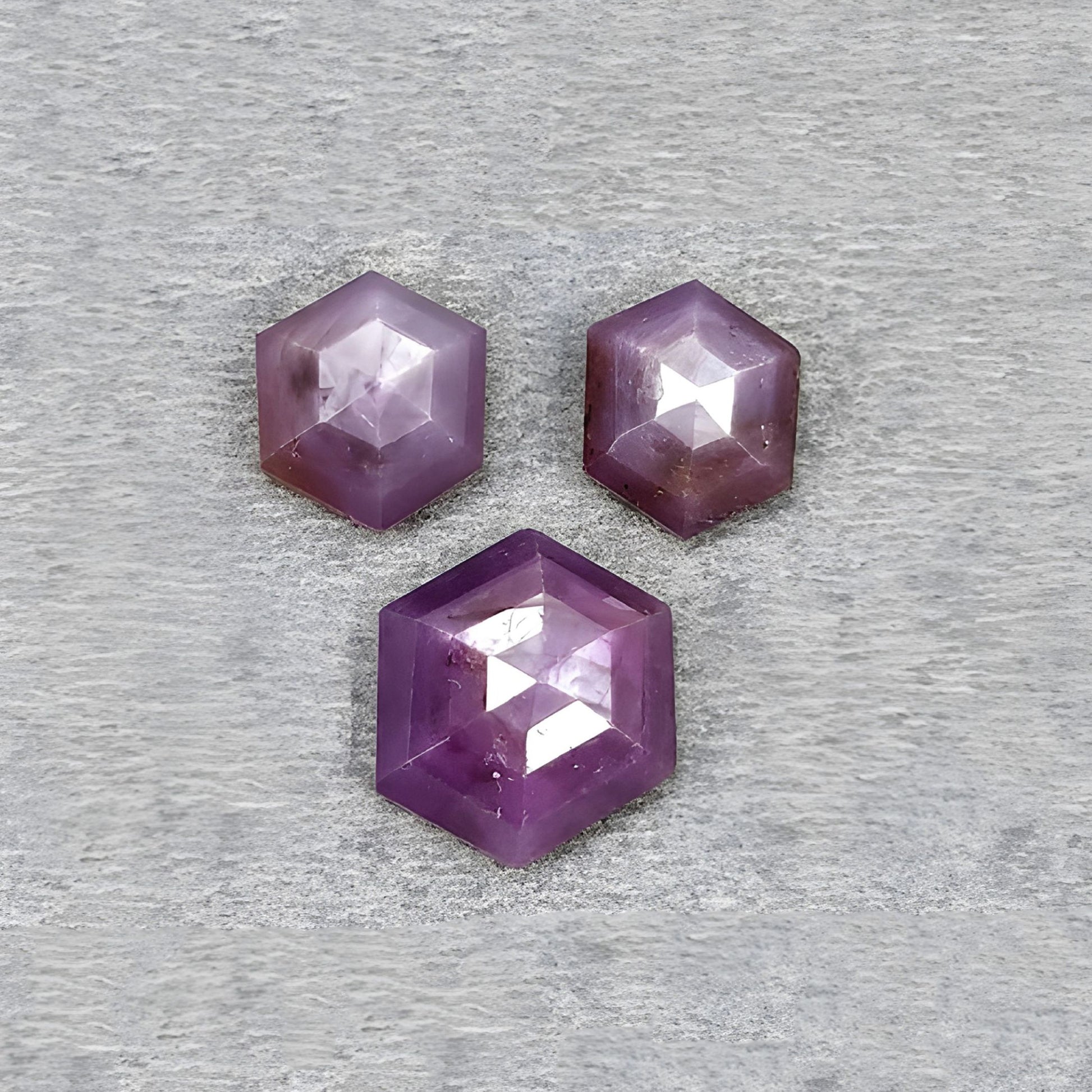 حجر ميلاد شهر سبتمبر