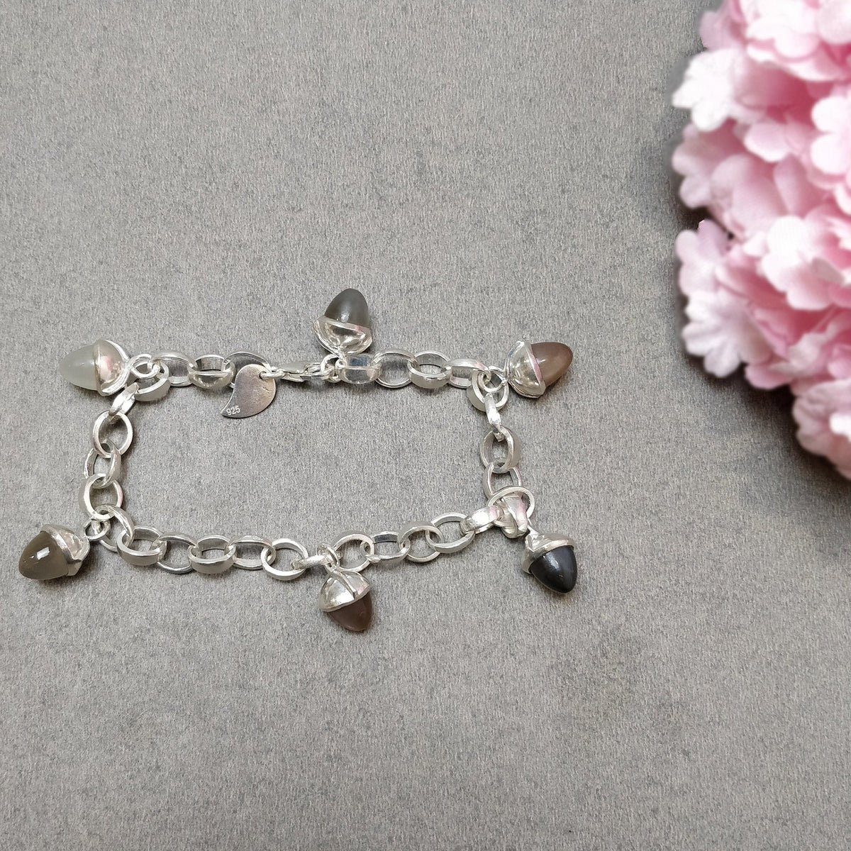 23.06gms Moonstone Gemstone 925 Silver Mini Bullets Clasp Look Chain Bracelet 8.25"