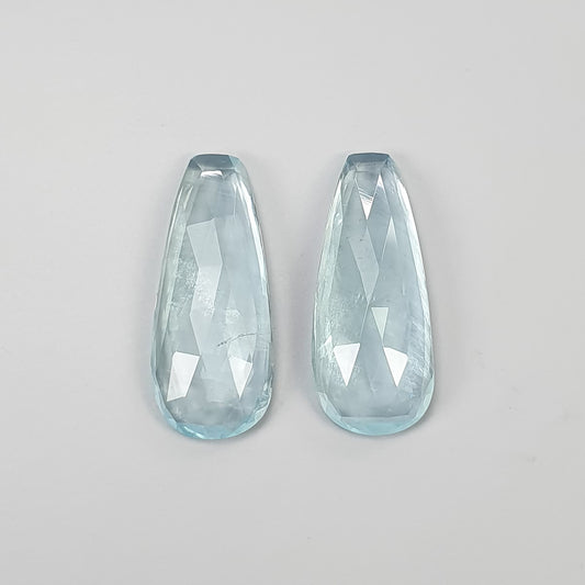 AQUAMARINE Gemstone Rose Cut : 20.60cts Natural Untreated Unheated Blue Aquamarine Uneven Shape 25*10.5mm Pair