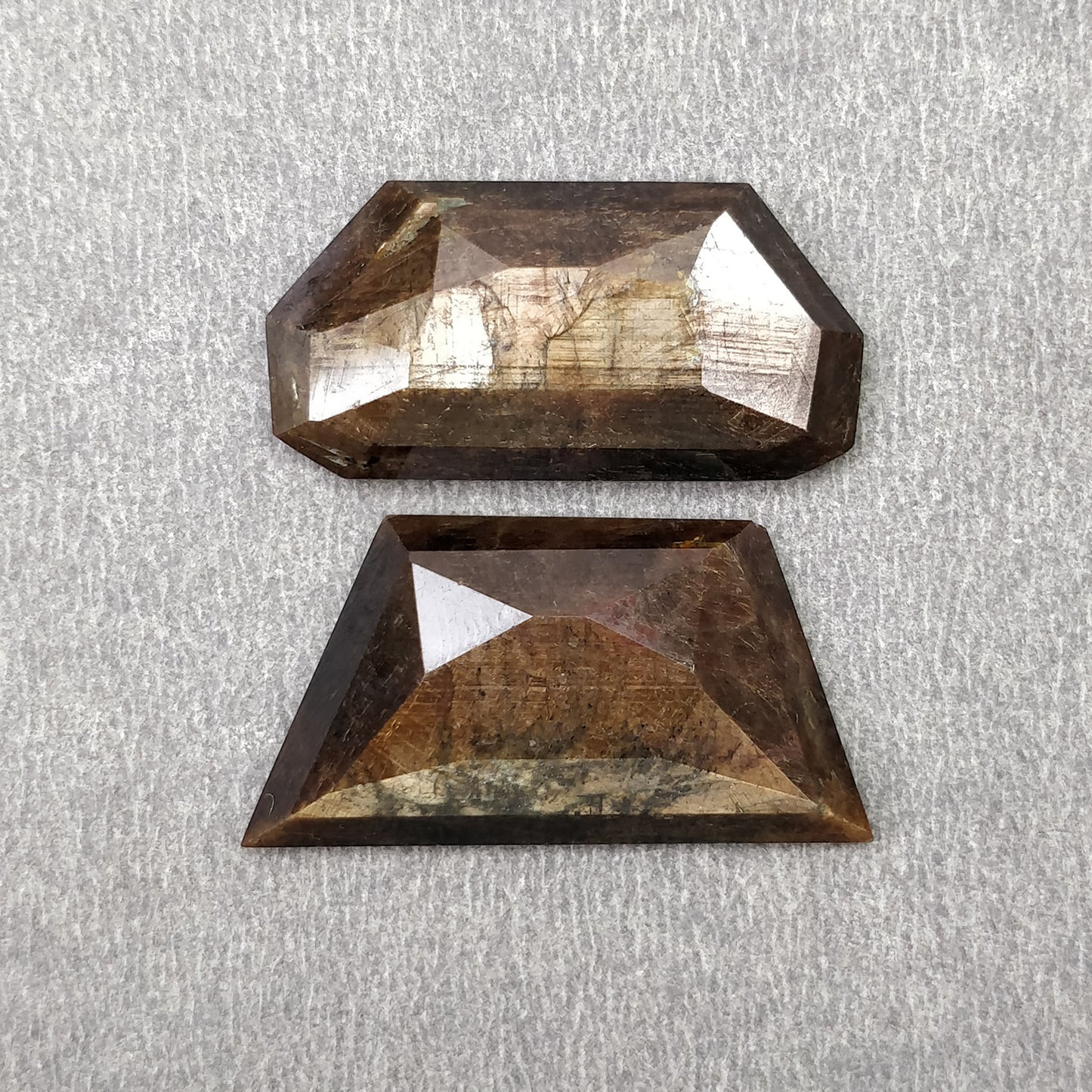 Multi Sapphire Gemstone