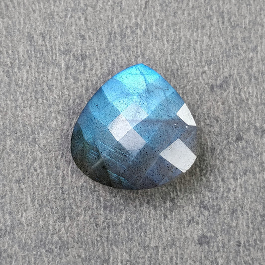 Rainbow Flashing Labradorite