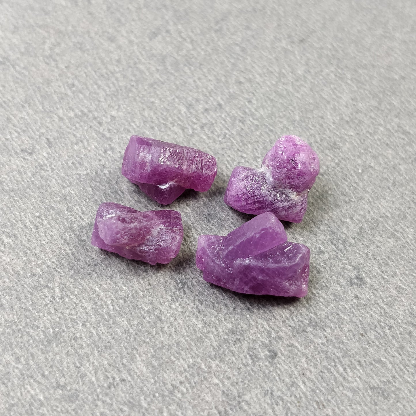 Red RUBY Gemstone Specimen : 23.00cts Natural Untreated Raw Ruby Rough Crystal 9*8.5mm - 13*6mm 4pcs (With Video)