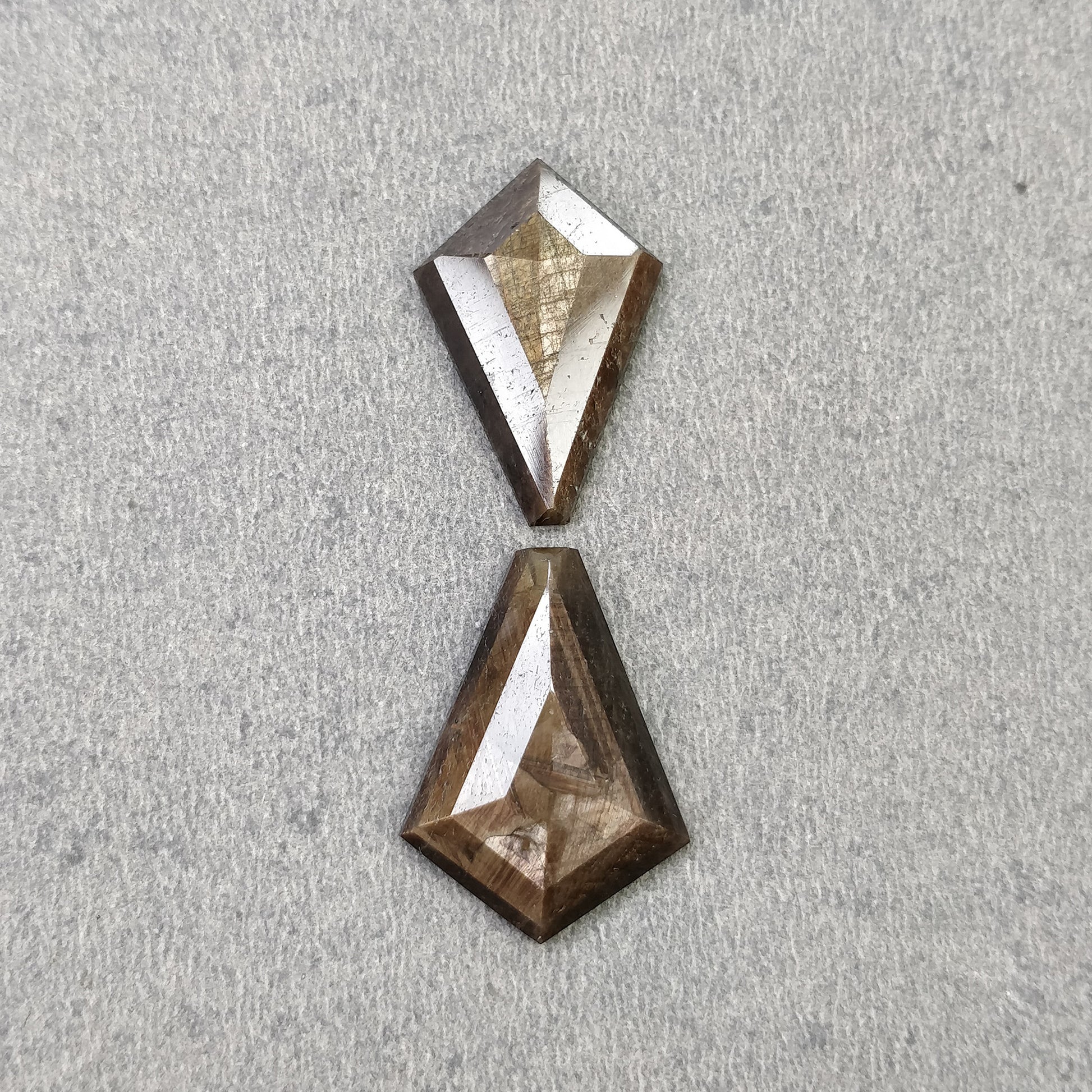 Uneven Shape Sapphire