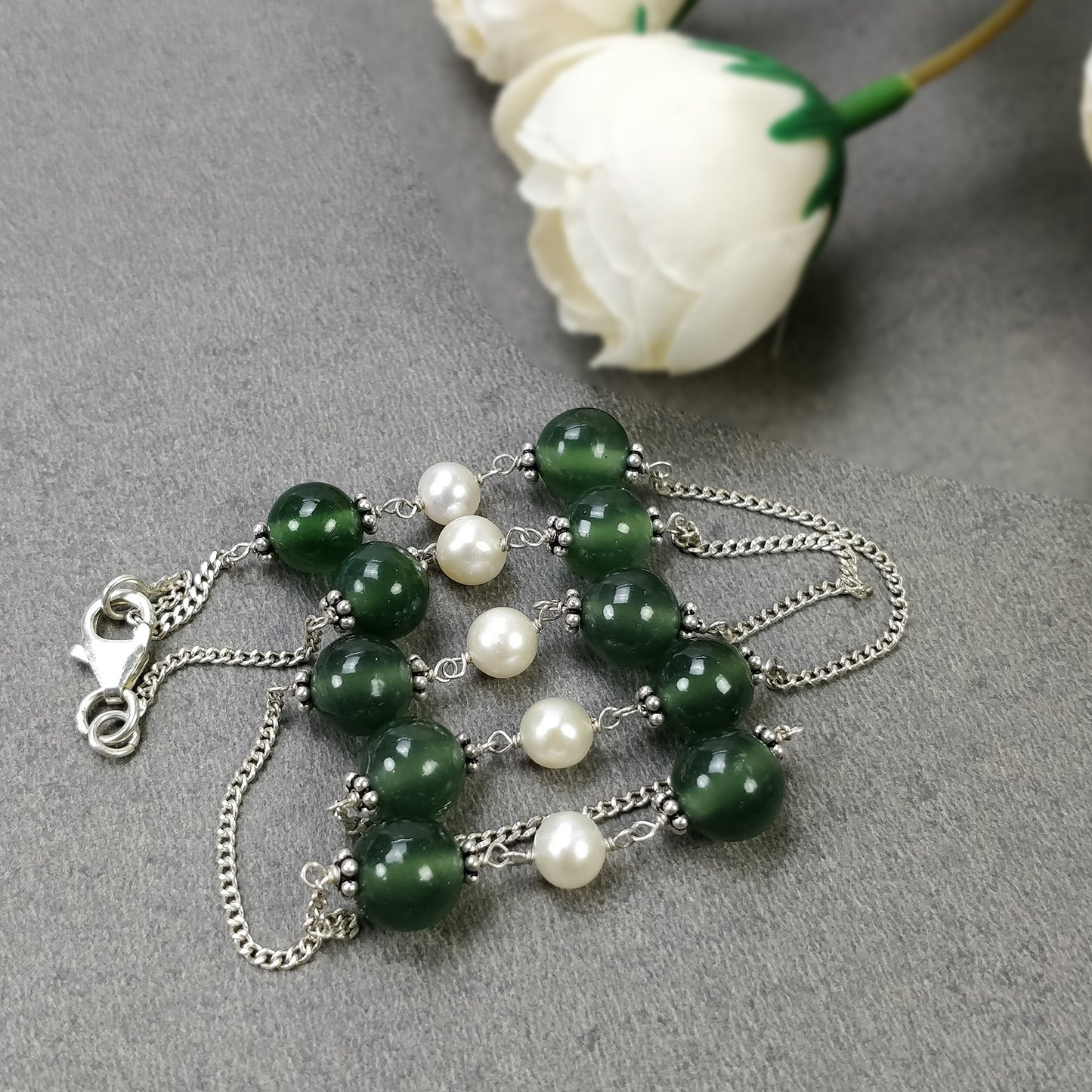 Green SERPENTINE & White PEARL Gemstones Beads Chain NECKLACE : 925 Sterling Silver Natural Round Cabochon 17" Statement Necklace