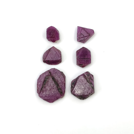 RECORD KEEPER RUBY Gemstone Crystal : 20.15cts Natural Untreated Red Ruby Triangle Formative Specimen 8*6mm - 15.5*13mm 6pcs