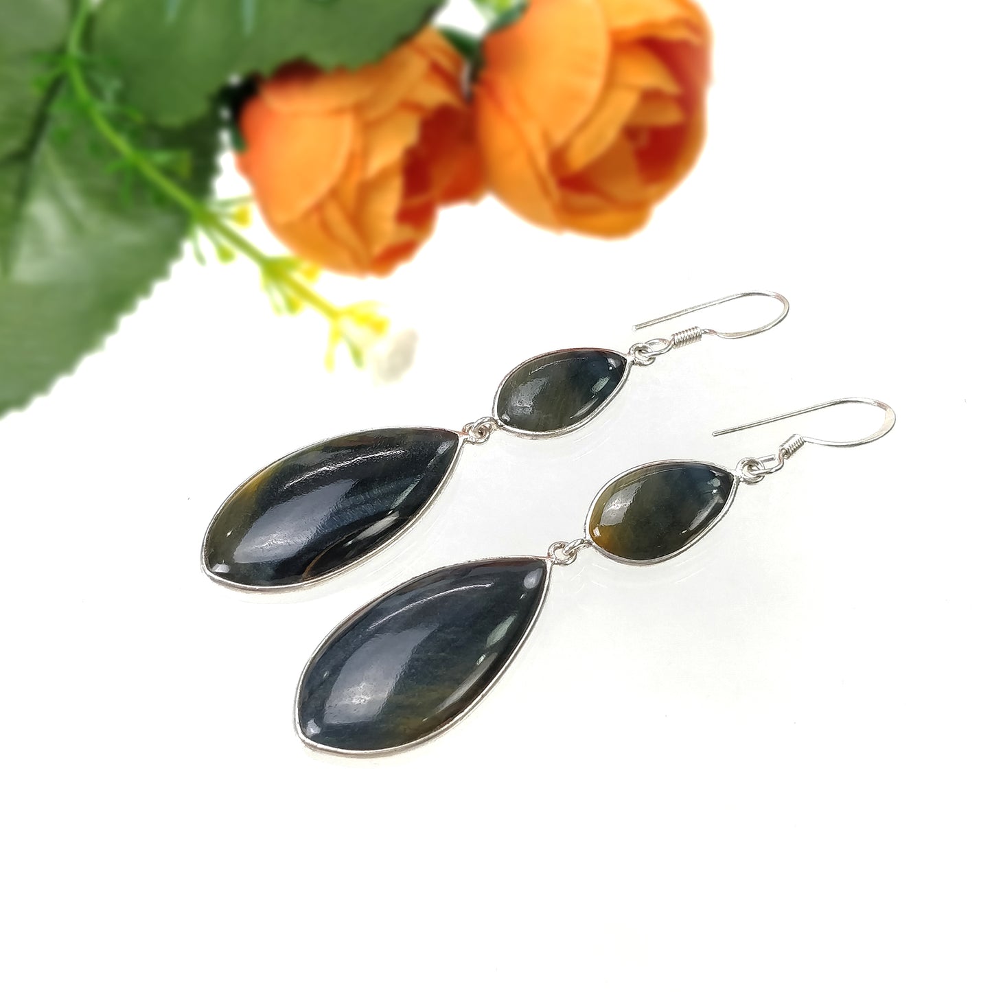 Tiger's Eye Cabochon