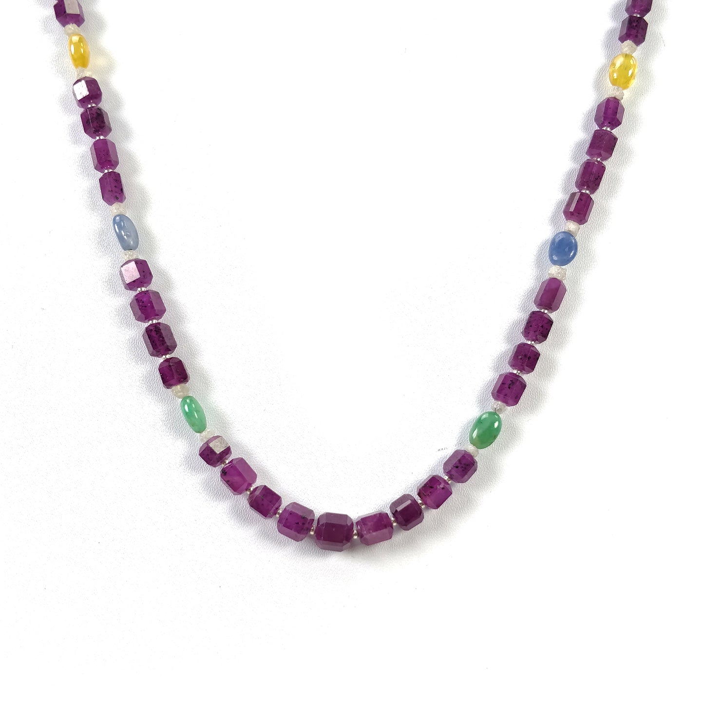 Beaded necklace